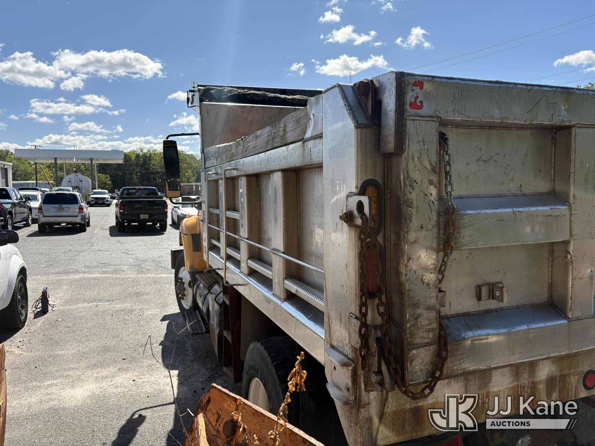 2005 International 7400
