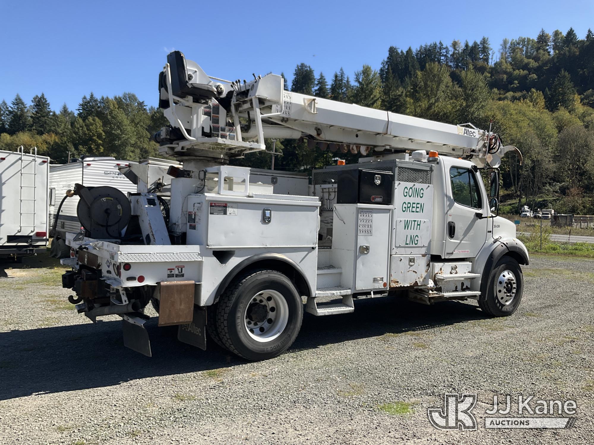 2015 Freightliner M2 112