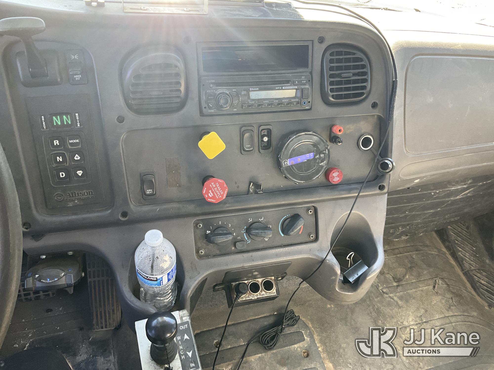 2015 Freightliner M2 112