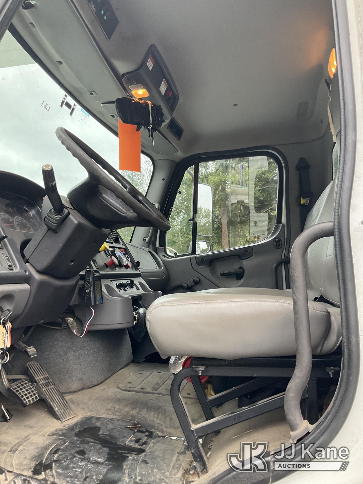 2016 Freightliner M2 112