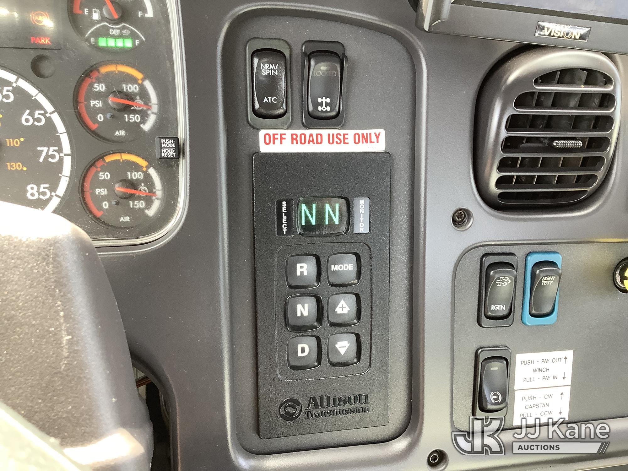 2016 Freightliner M2 106