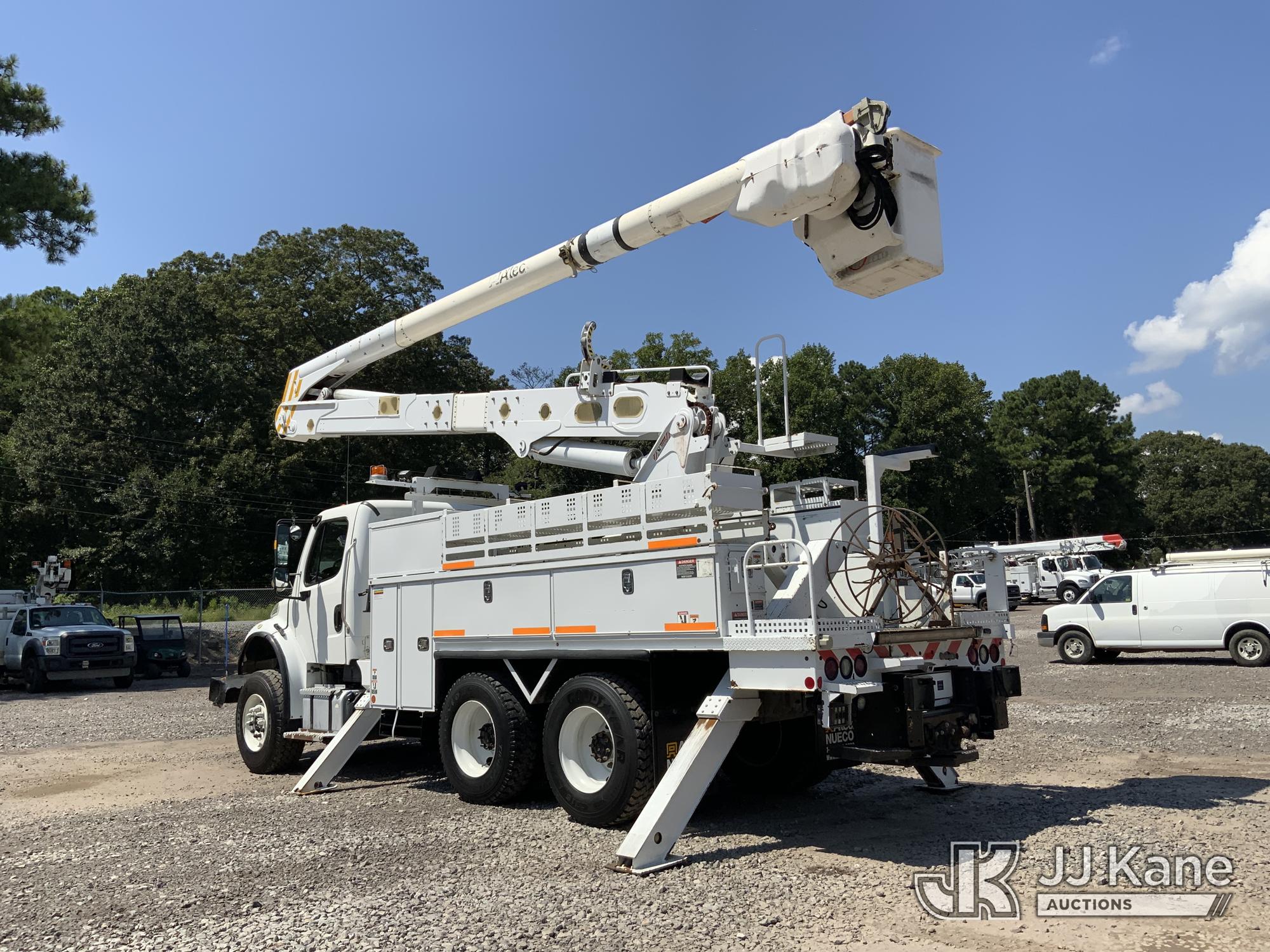 2018 Freightliner M2 106