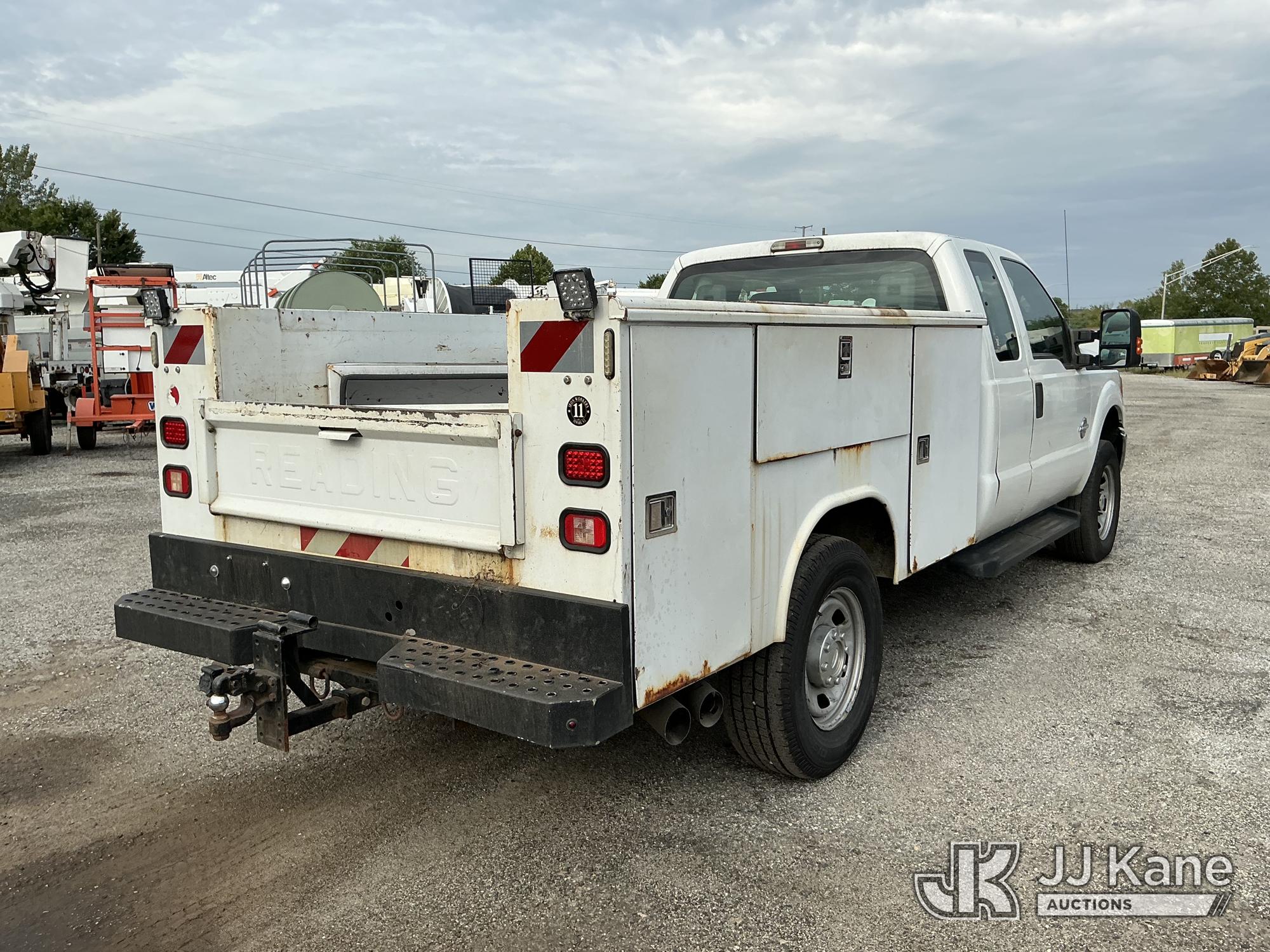 2013 Ford F350 4X4