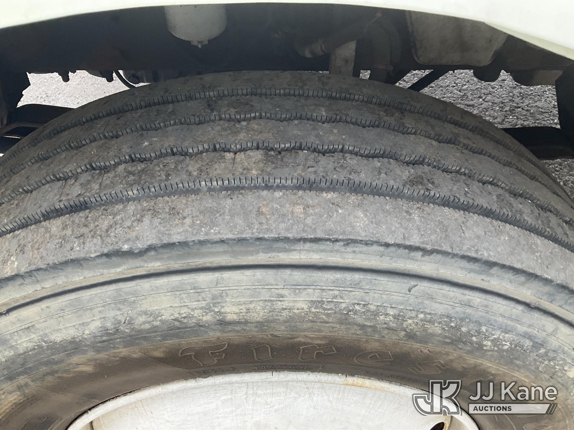2001 Sterling M7500