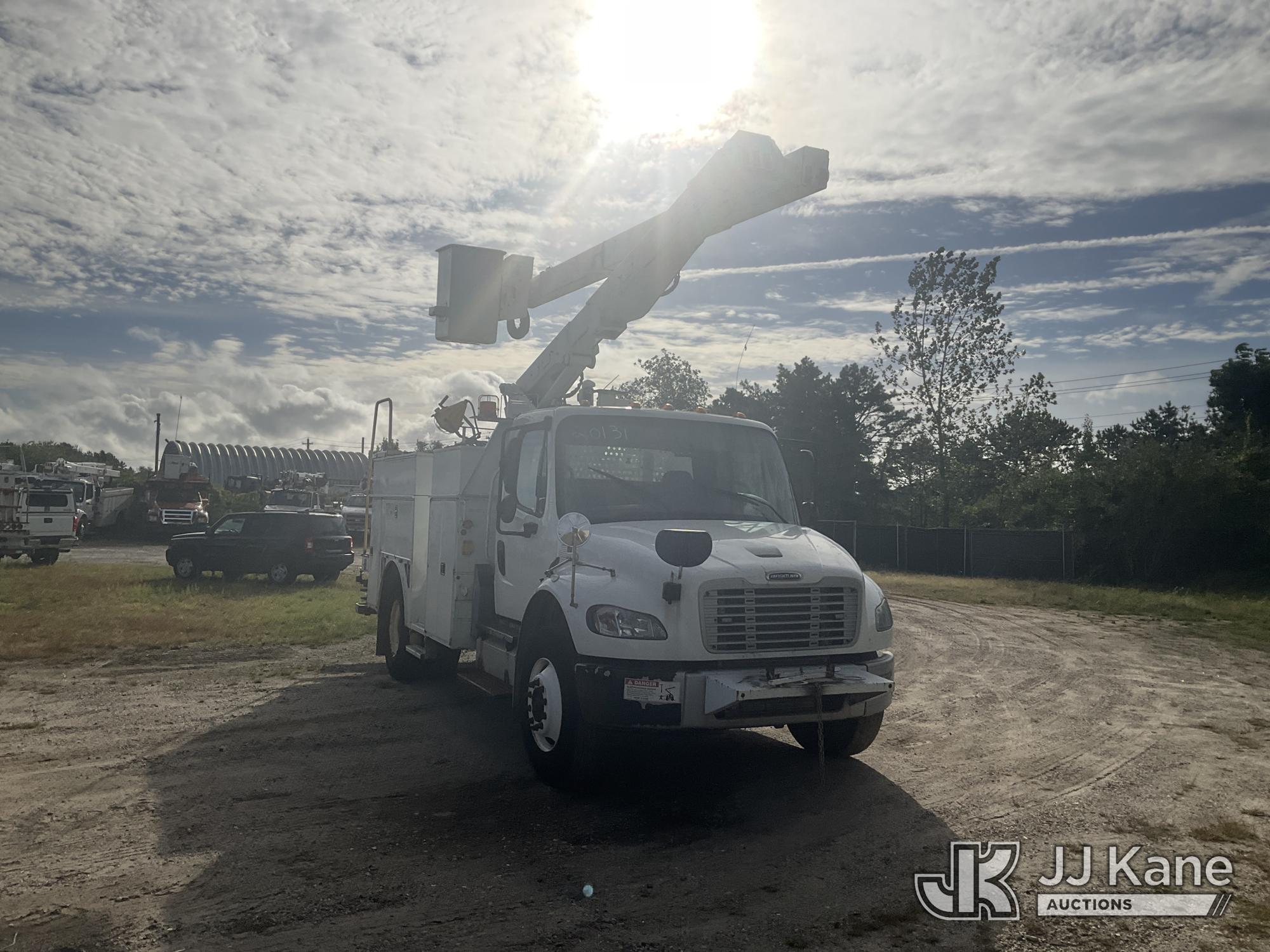 2013 Freightliner M2 106