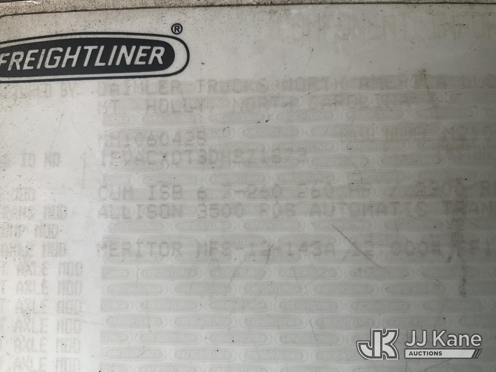 2013 Freightliner M2 106