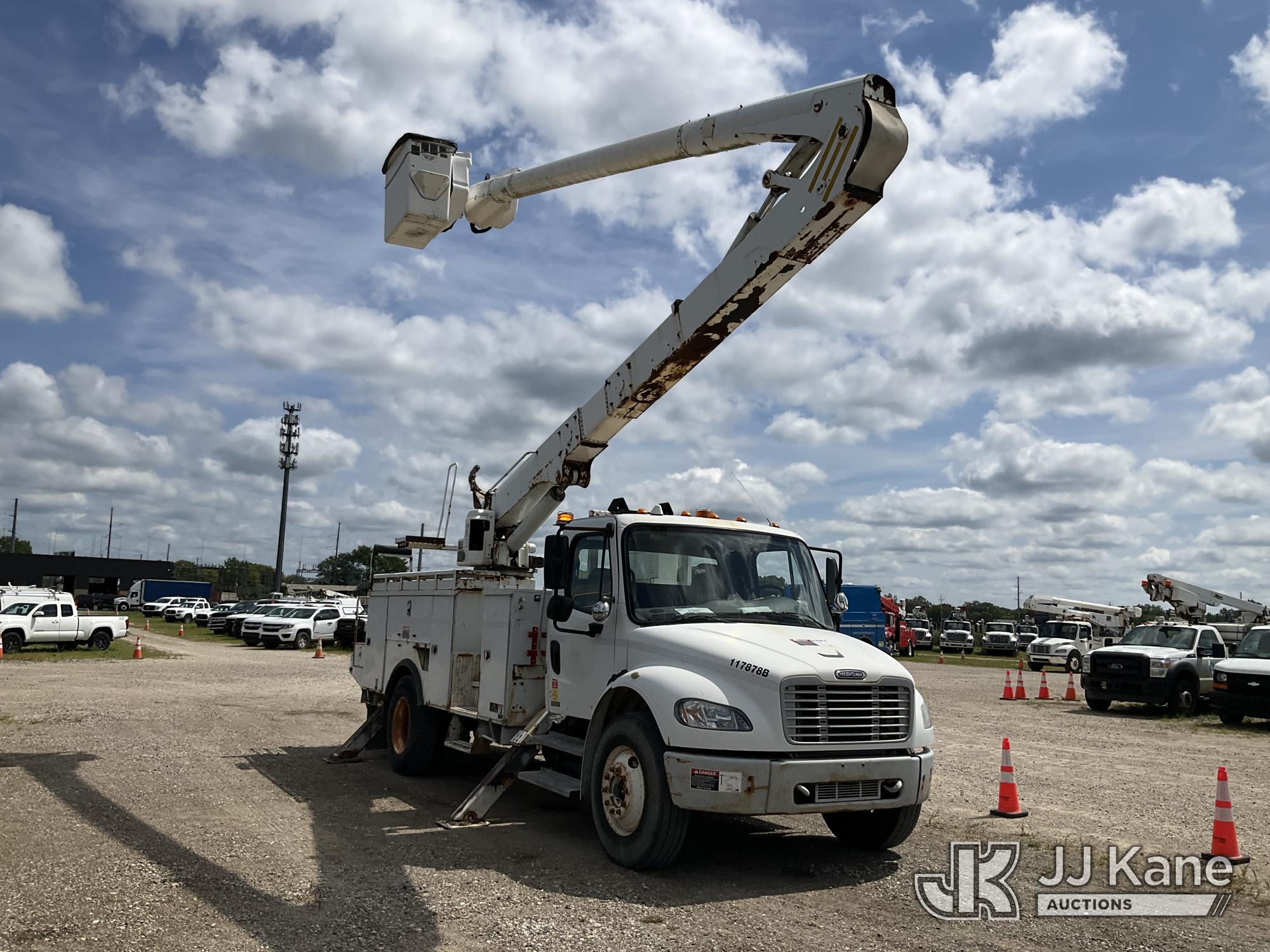 2011 Freightliner M2 106