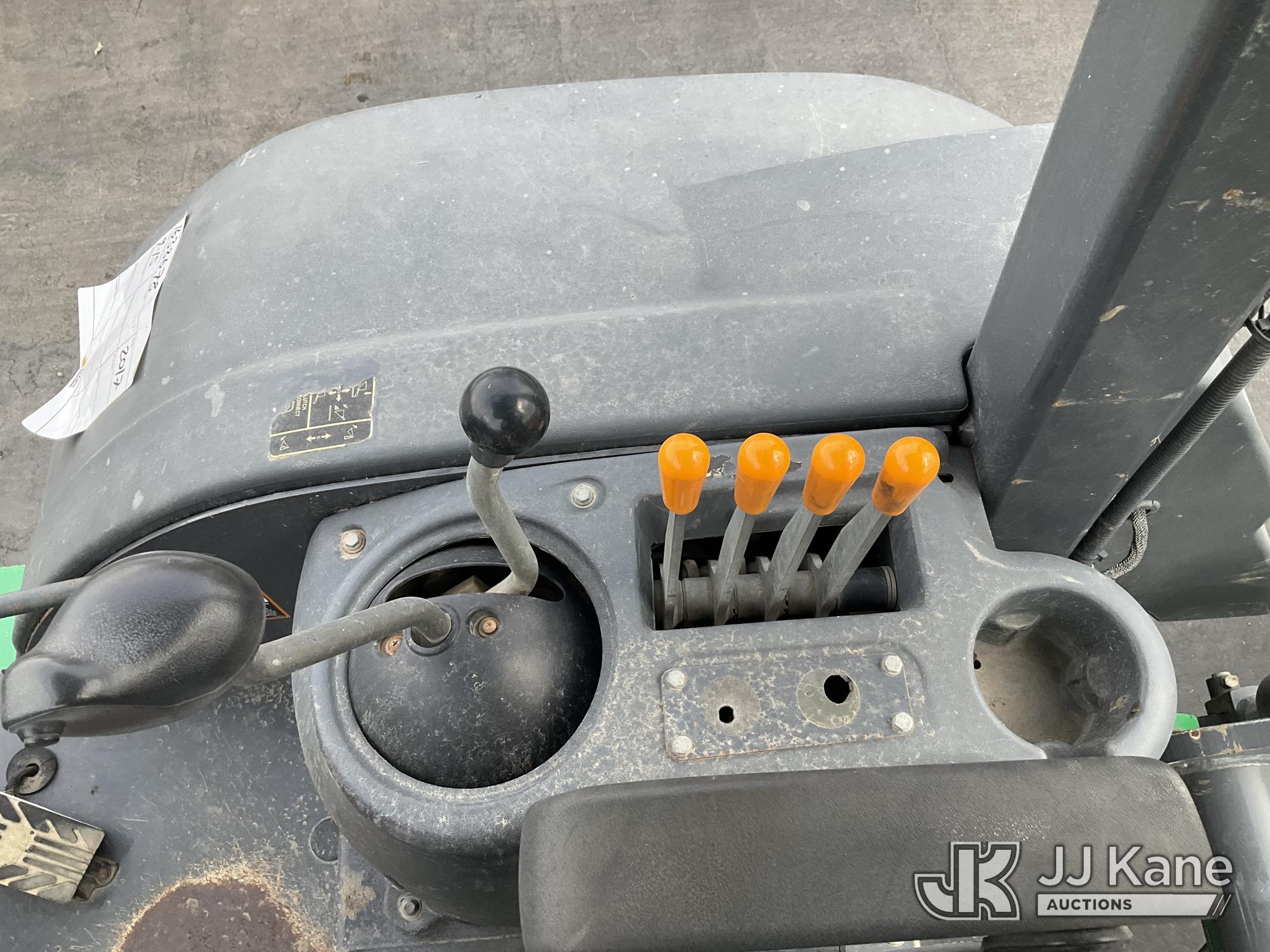 2017 John Deere 210L EP 4x4