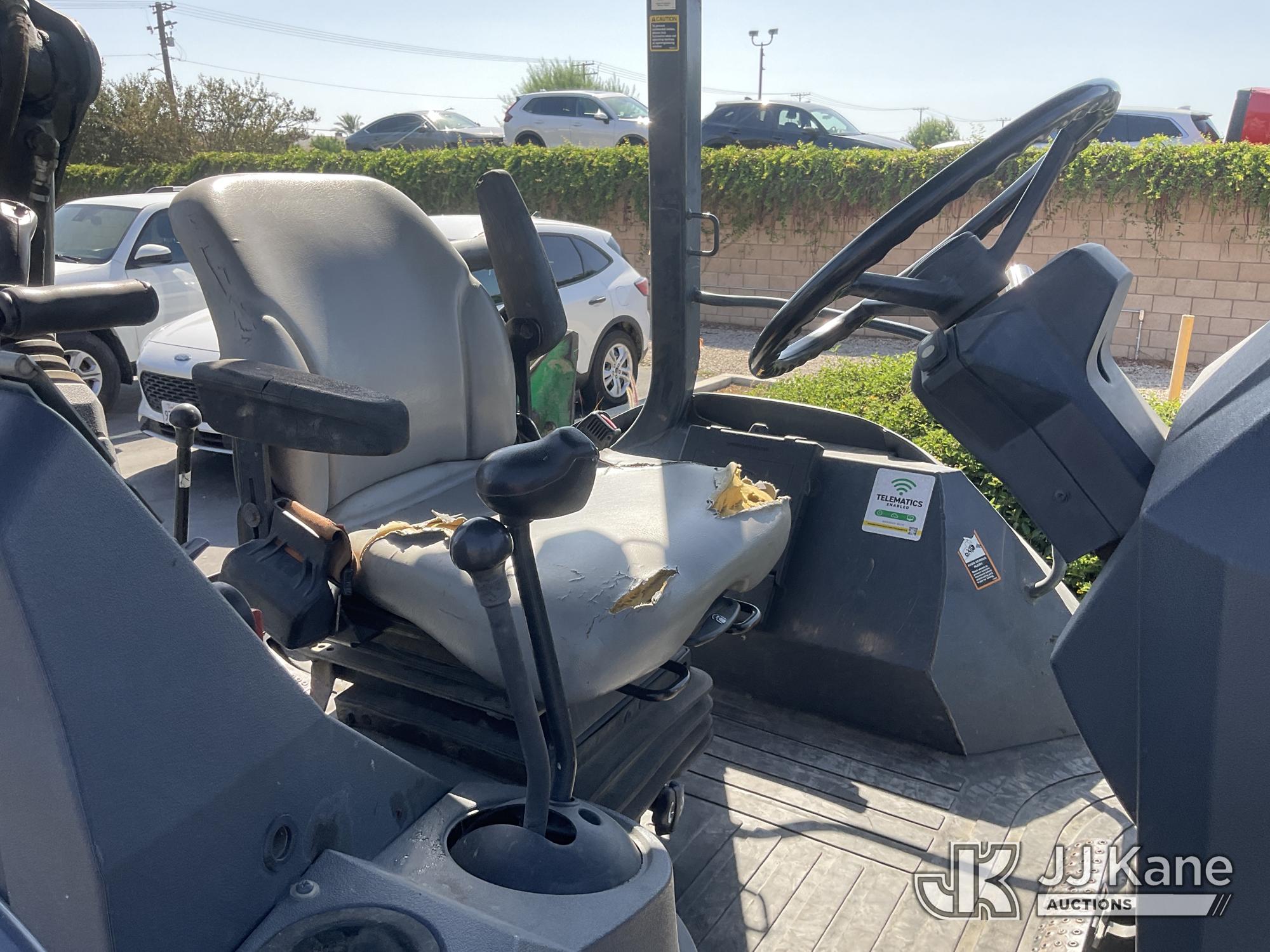 2018 John Deere 310L EP 4x4