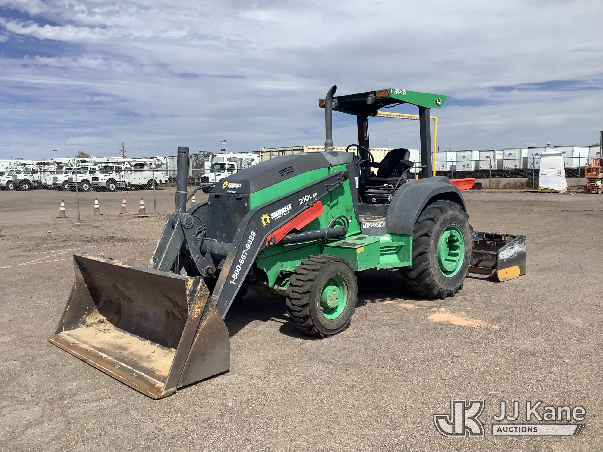 2019 John Deere 210L EP