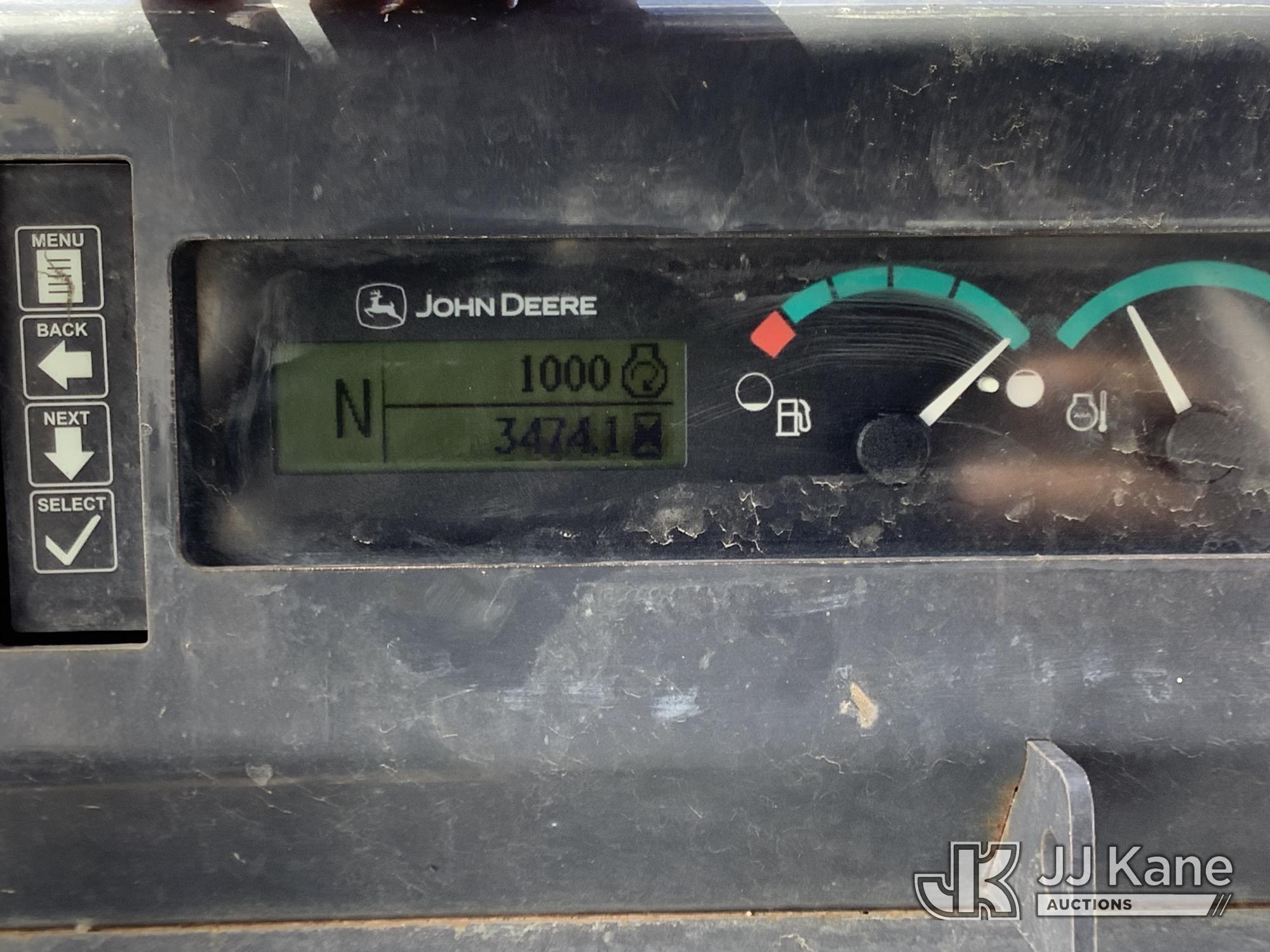 2019 John Deere 210L EP