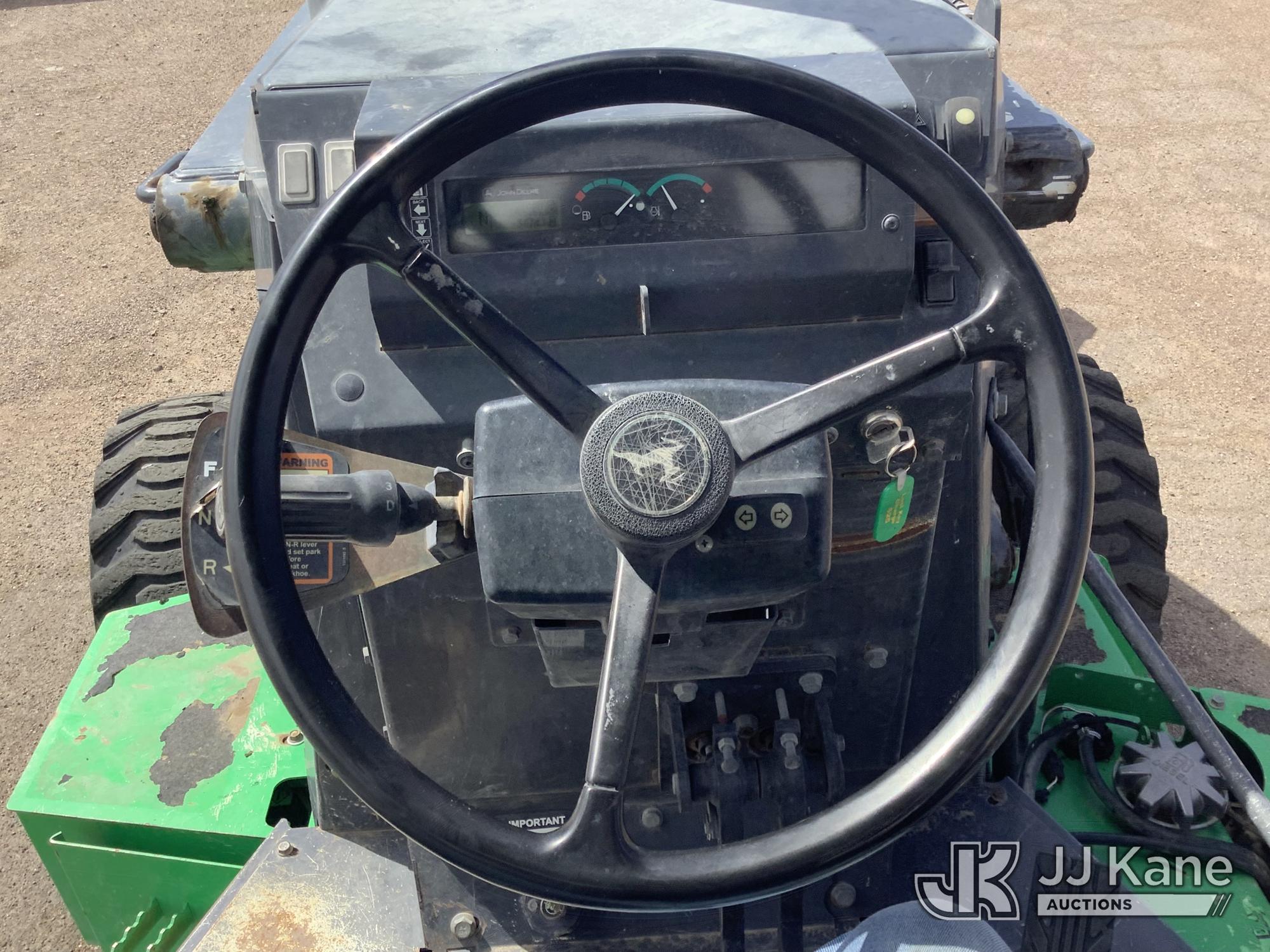 2019 John Deere 210L EP