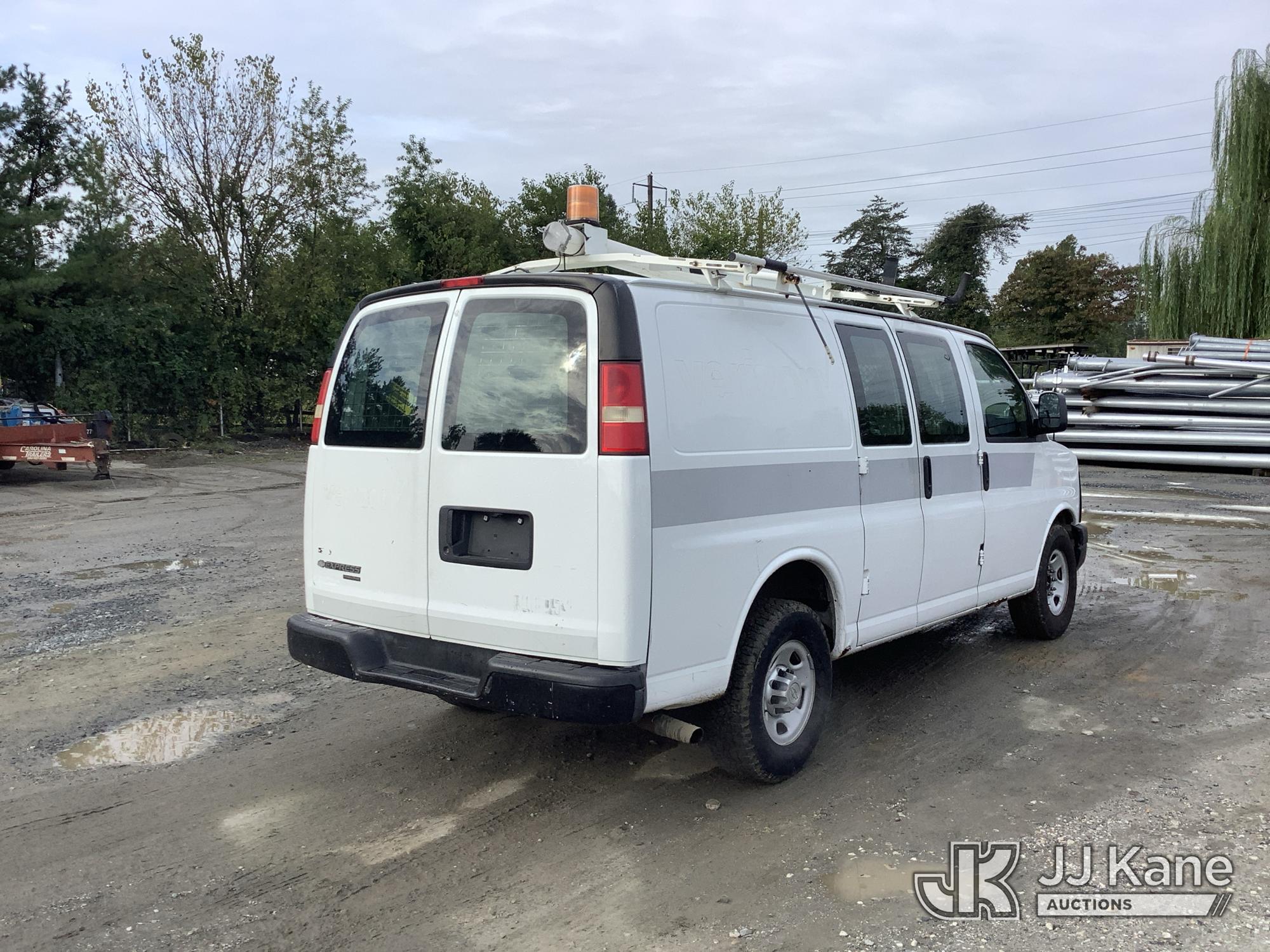 2011 Chevrolet Express G2500