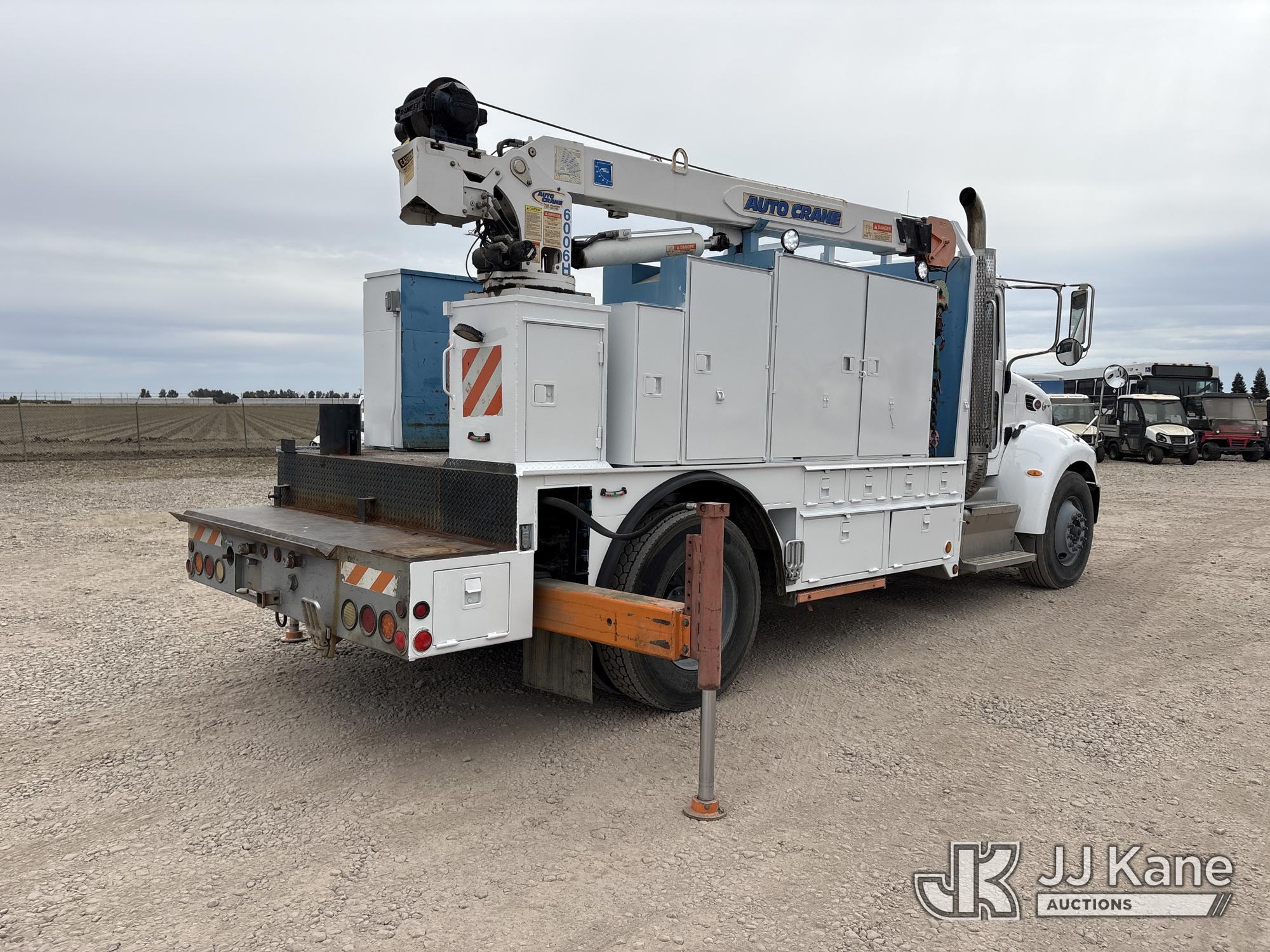 2014 Peterbilt 337