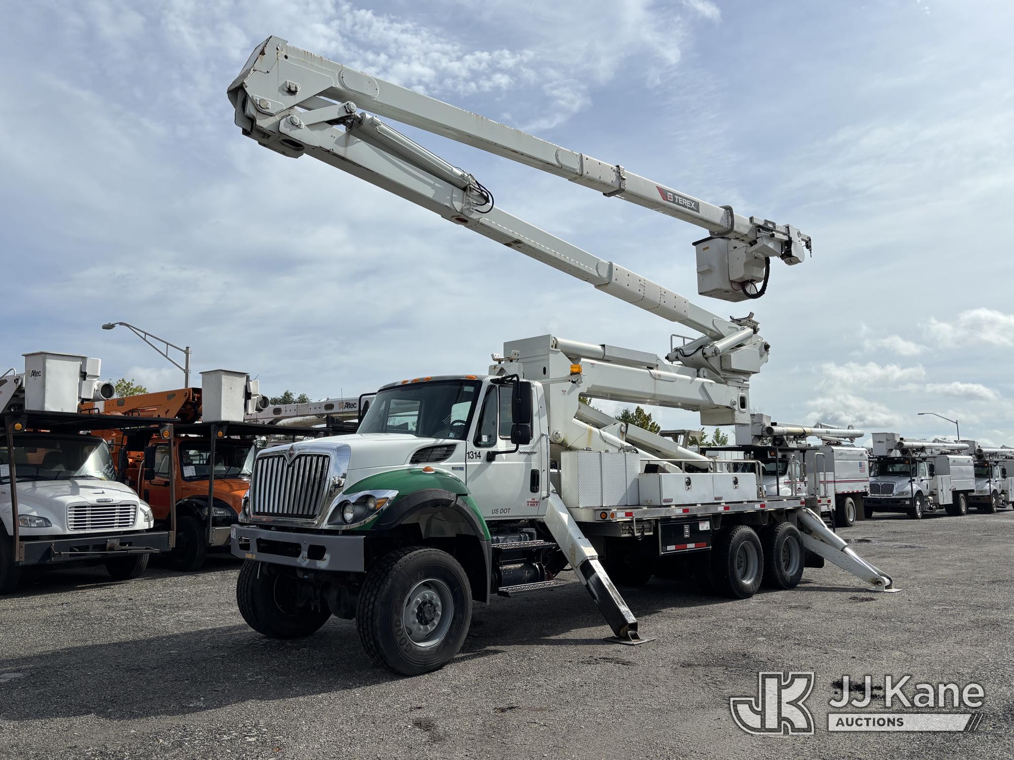 Photo of 2013 International 7400