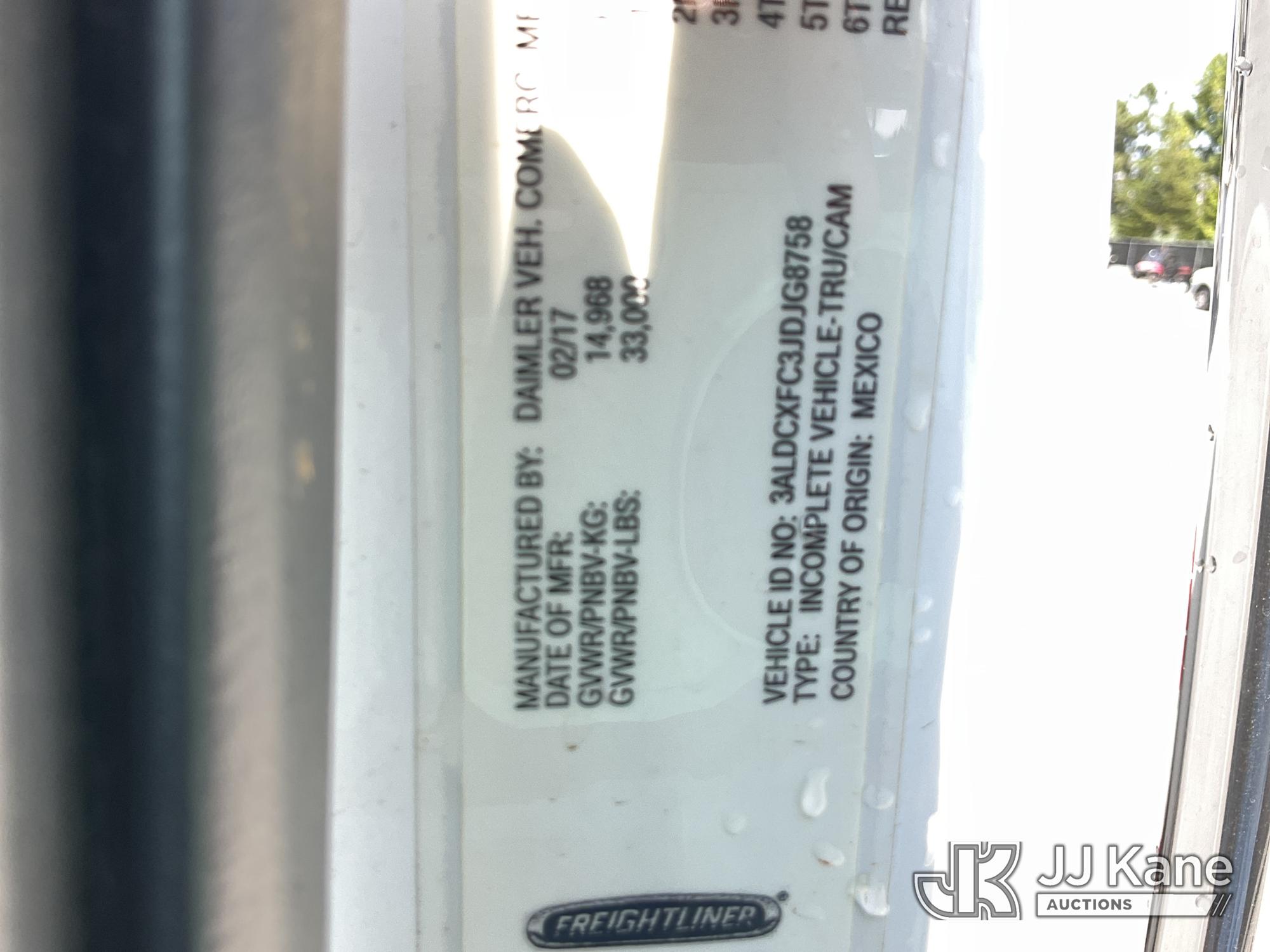 2018 Freightliner M2 106