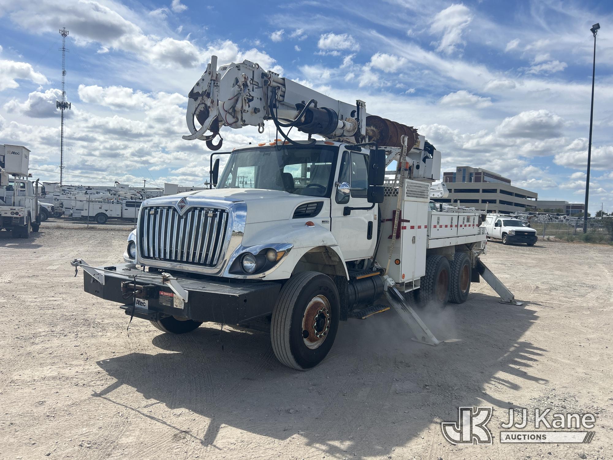 Photo of 2011 International 7400