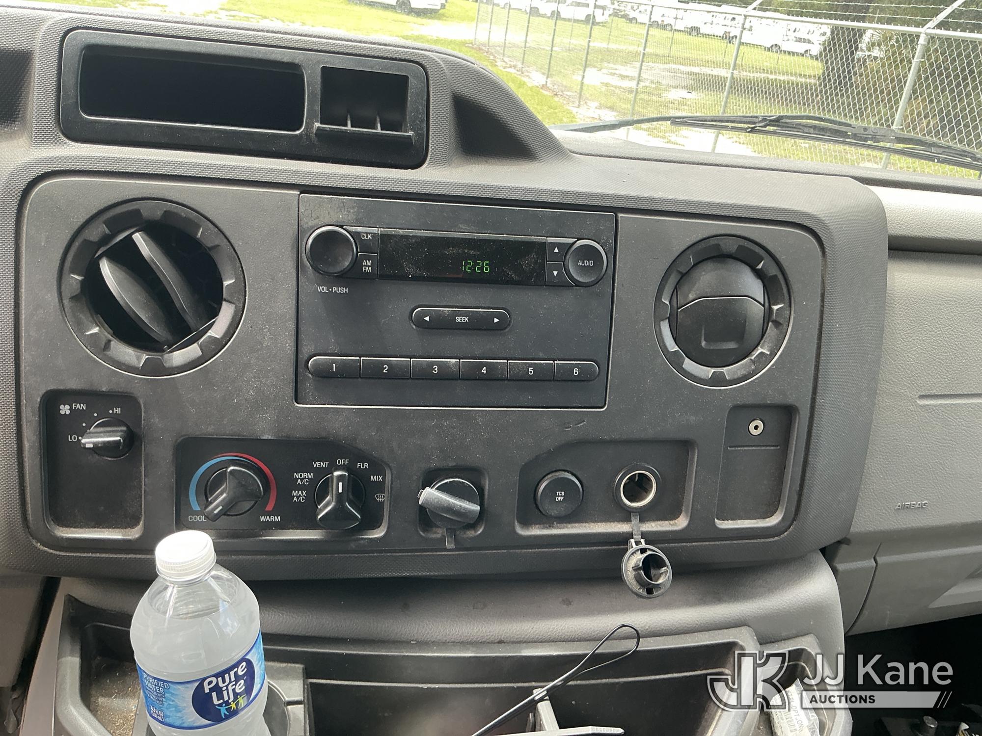 2014 Ford E150