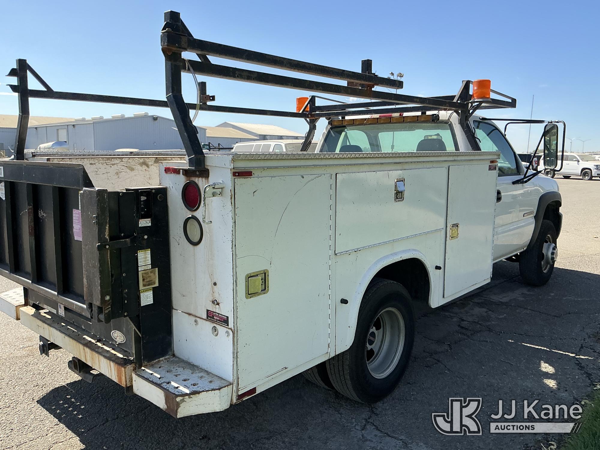 2004 GMC SIERRA 3500