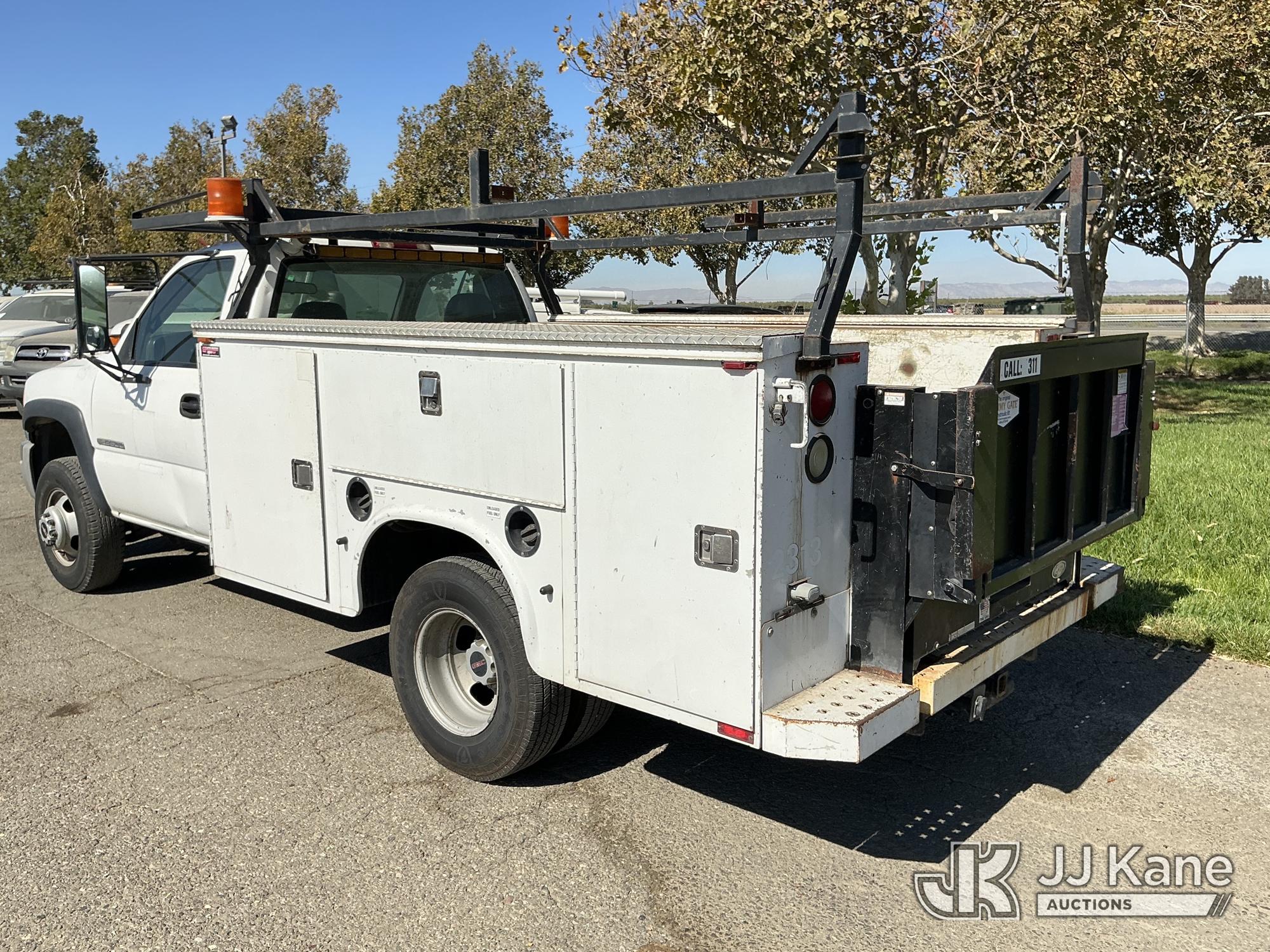2004 GMC SIERRA 3500