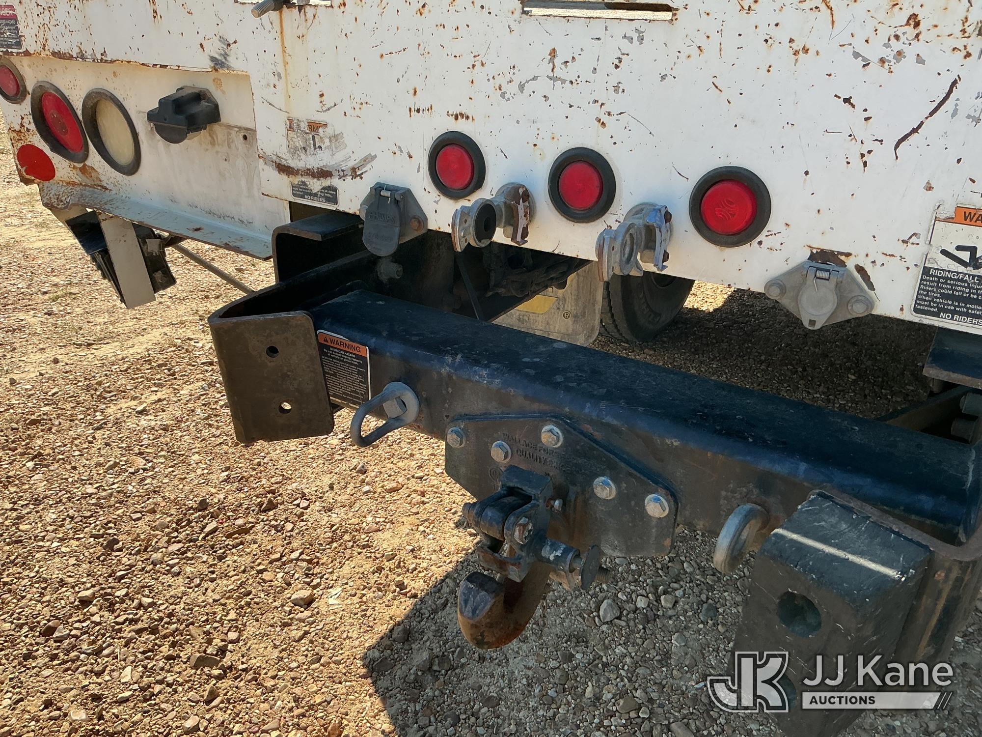 2015 Freightliner M2 106