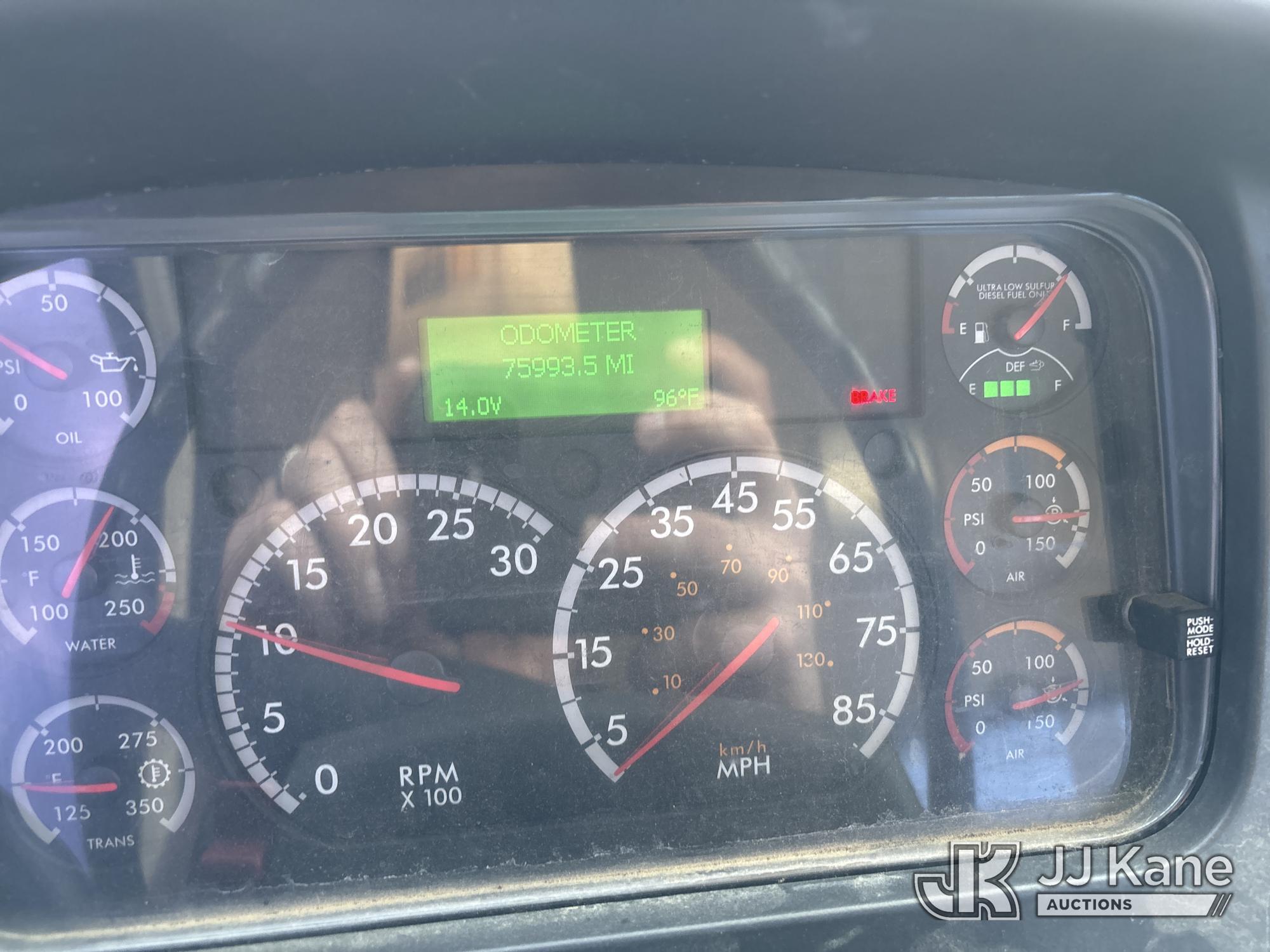 2017 Freightliner M2 106