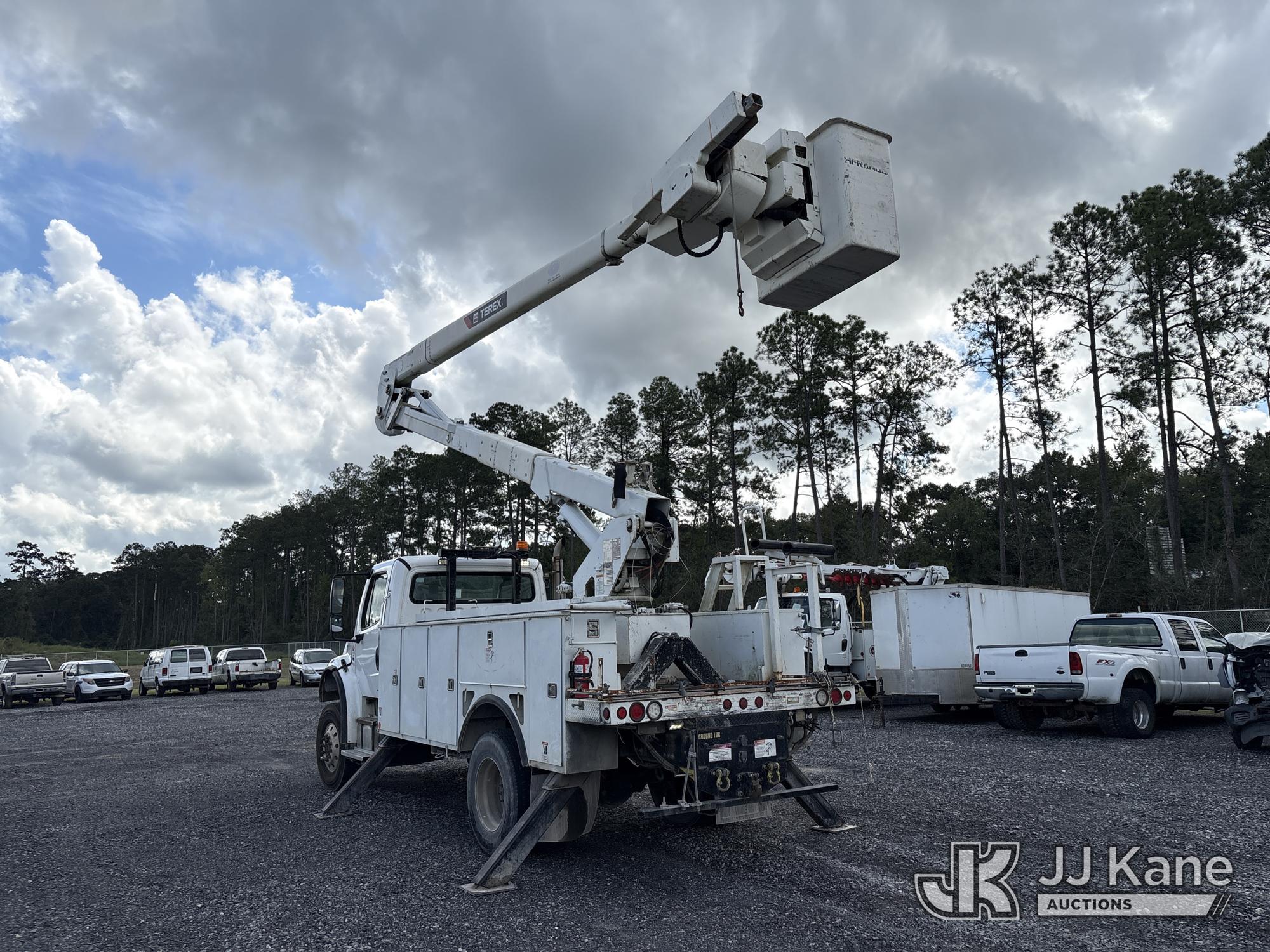 2018 Freightliner M2 106 4X4