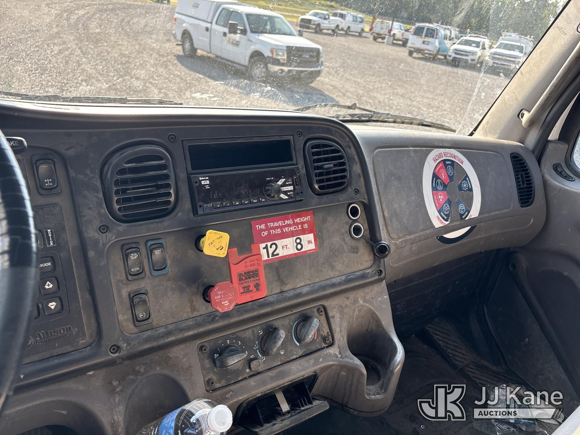 2018 Freightliner M2