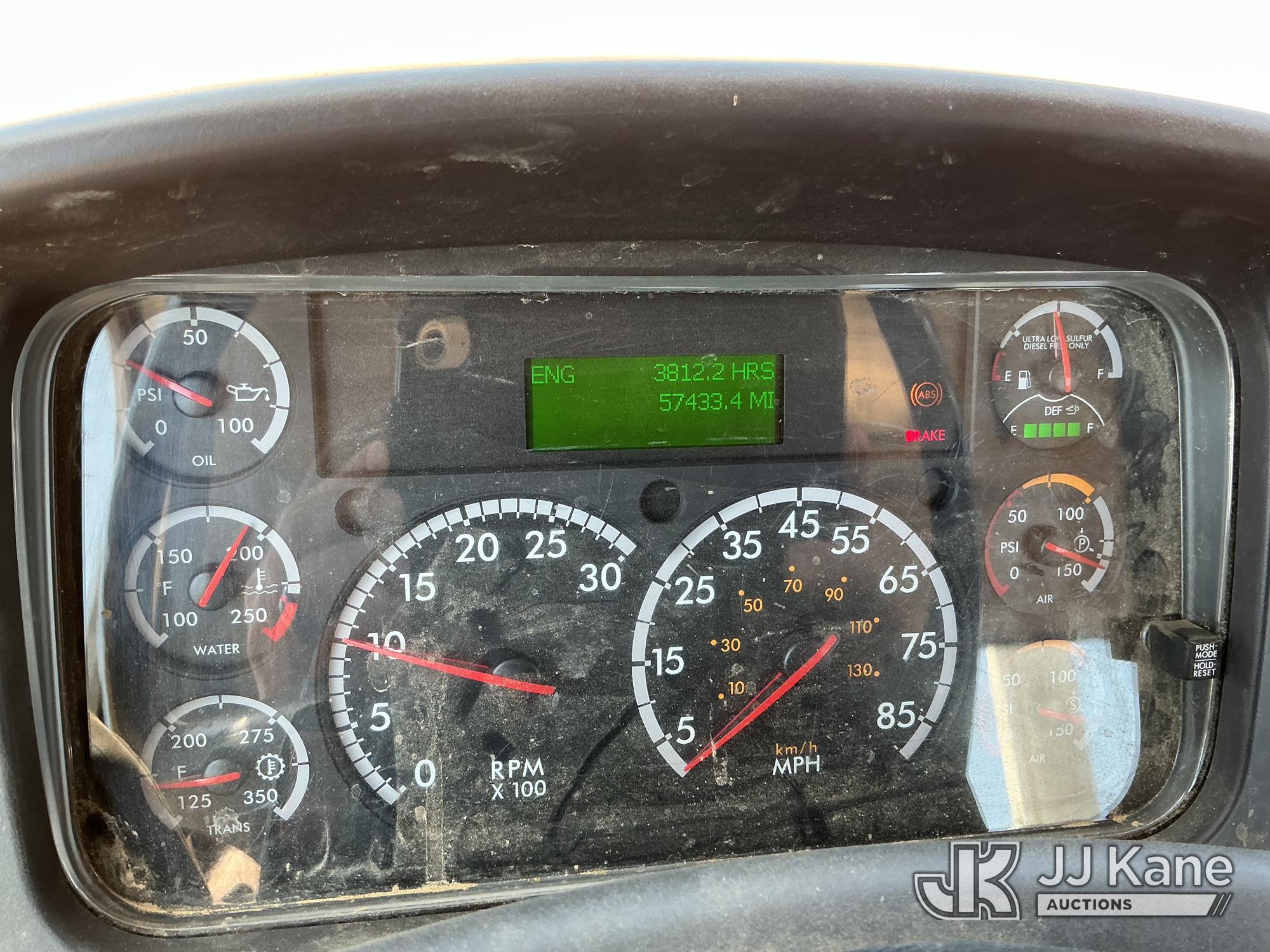 2017 Freightliner M2 106