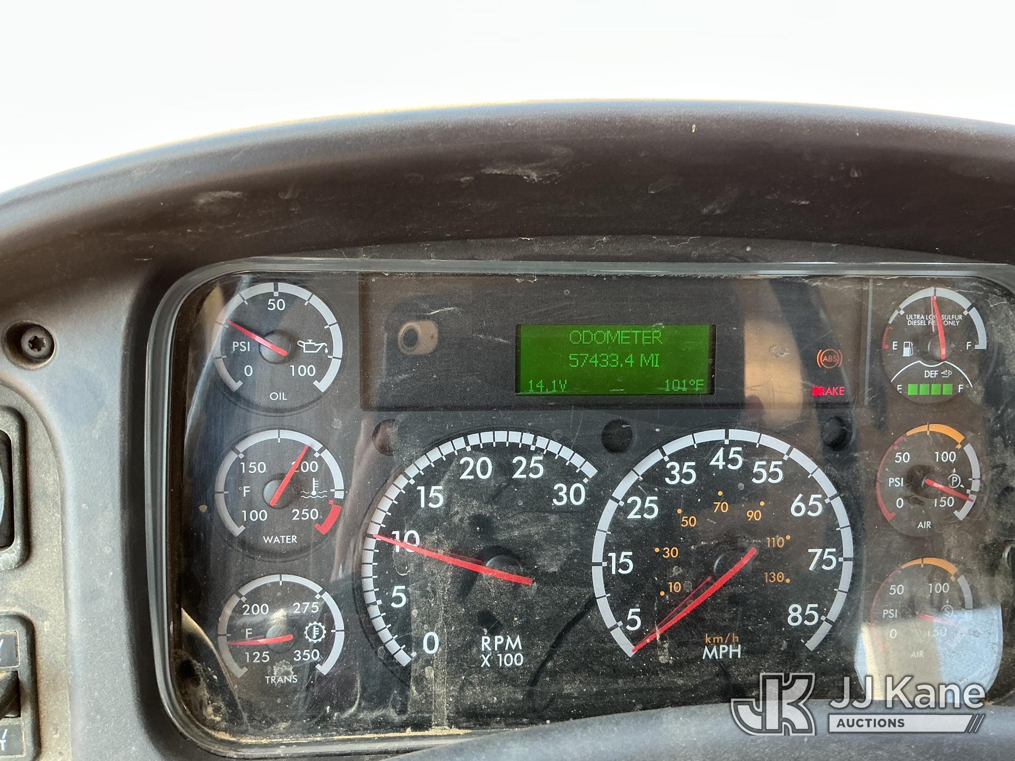 2017 Freightliner M2 106
