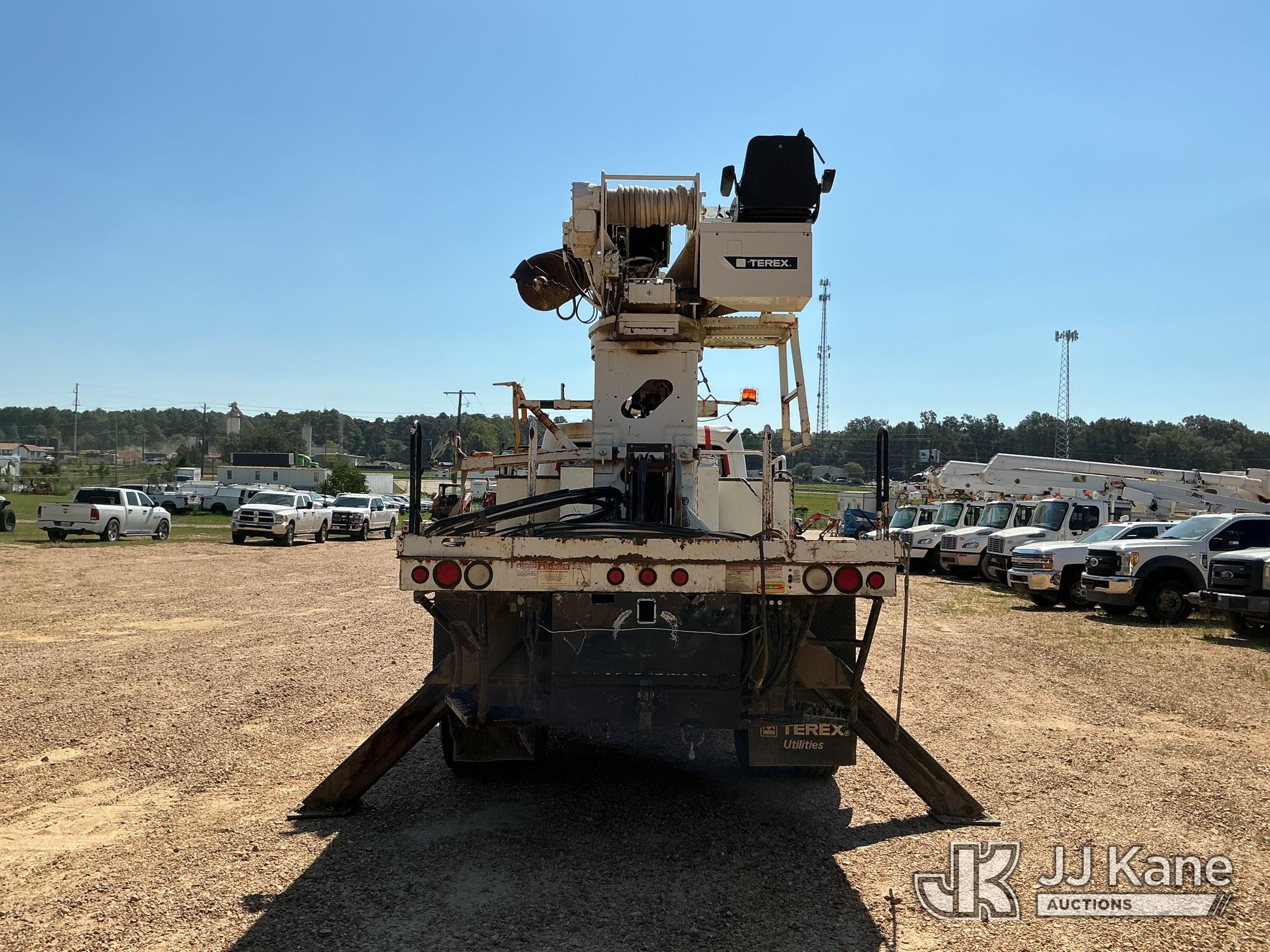 2017 Freightliner M2 106