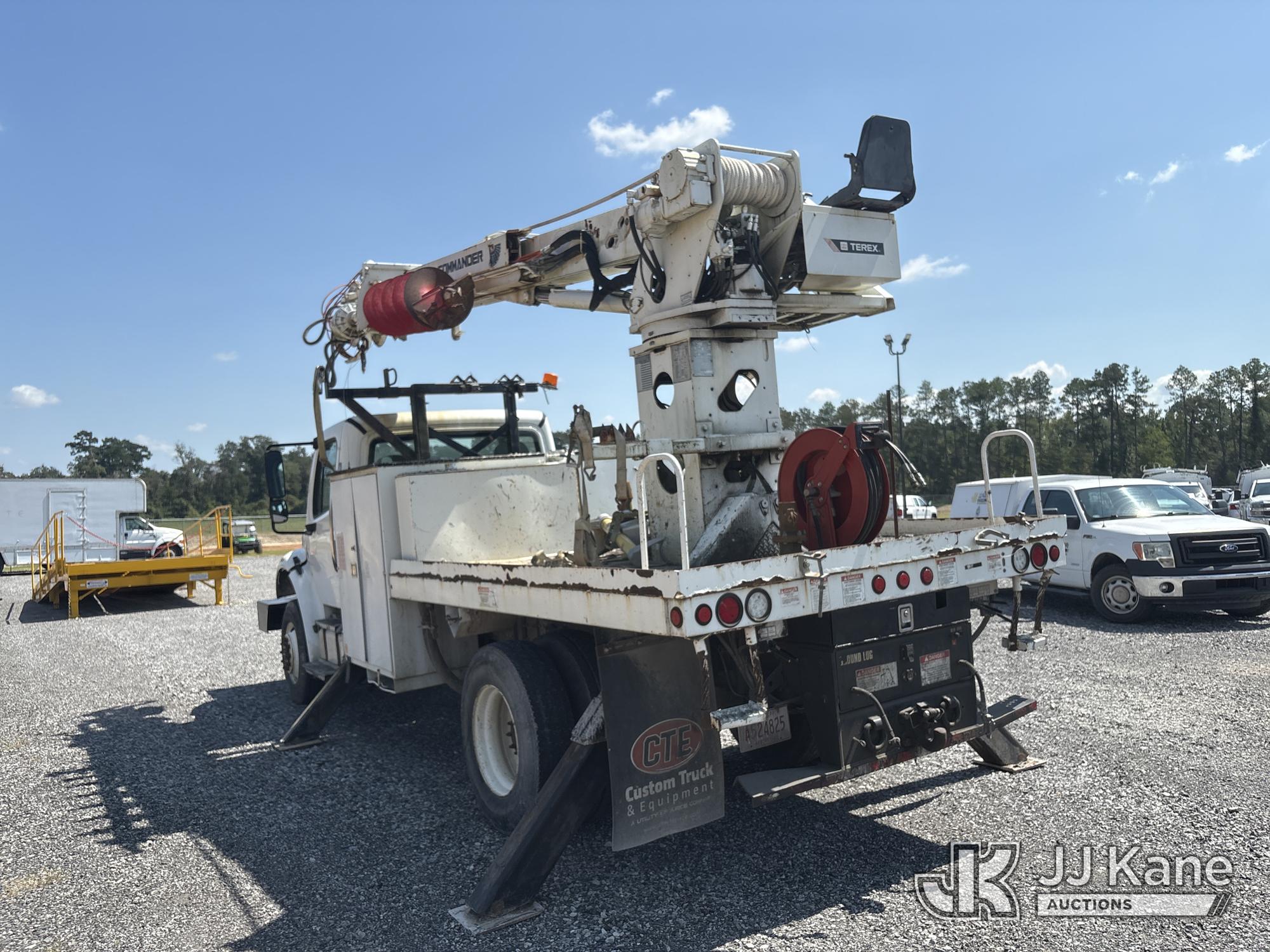 2016 Freightliner M2 106