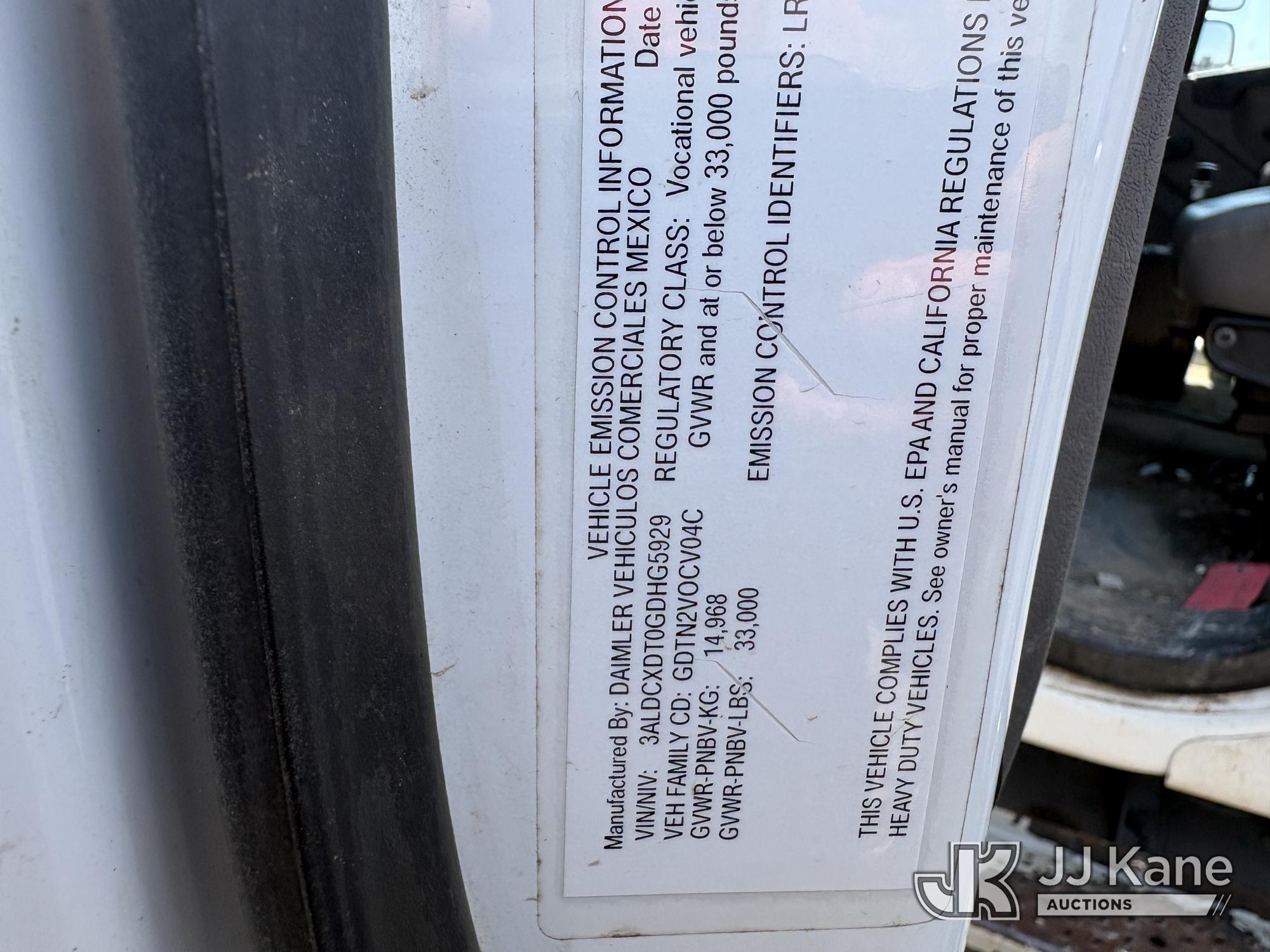 2016 Freightliner M2 106