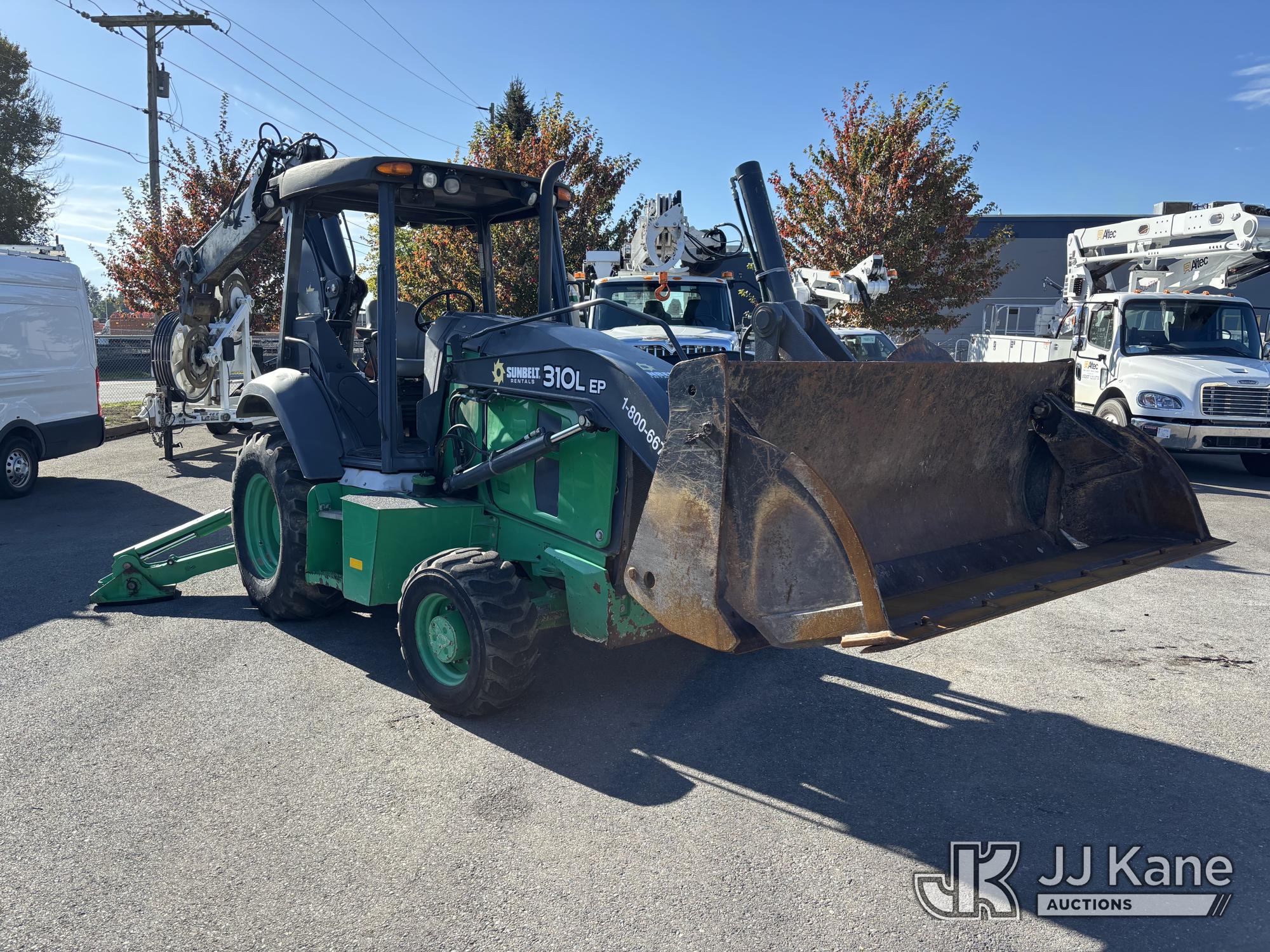 2019 John Deere 310L EP 4X4