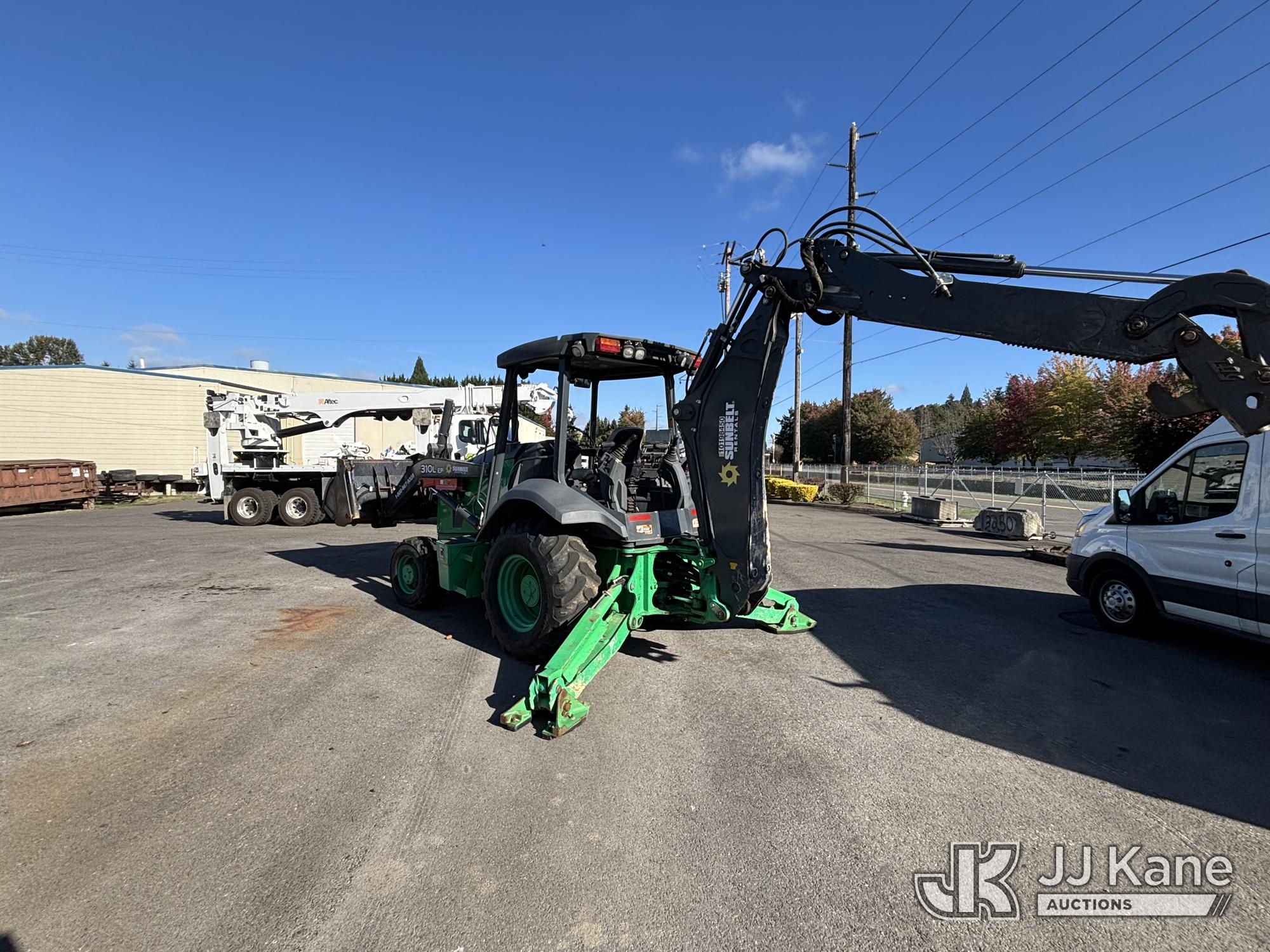 2019 John Deere 310L EP 4X4