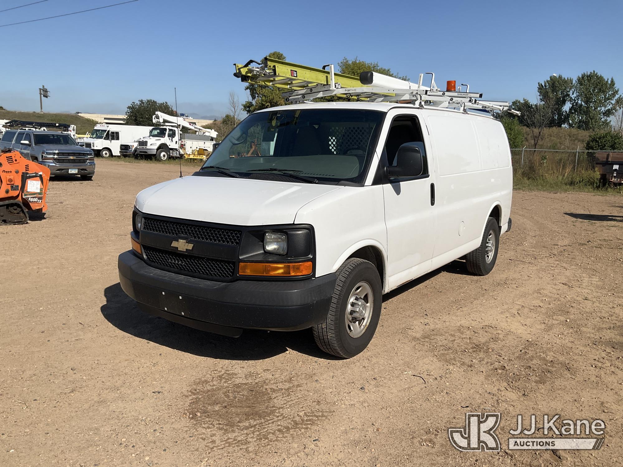 Photo of 2015 Chevrolet Express G2500