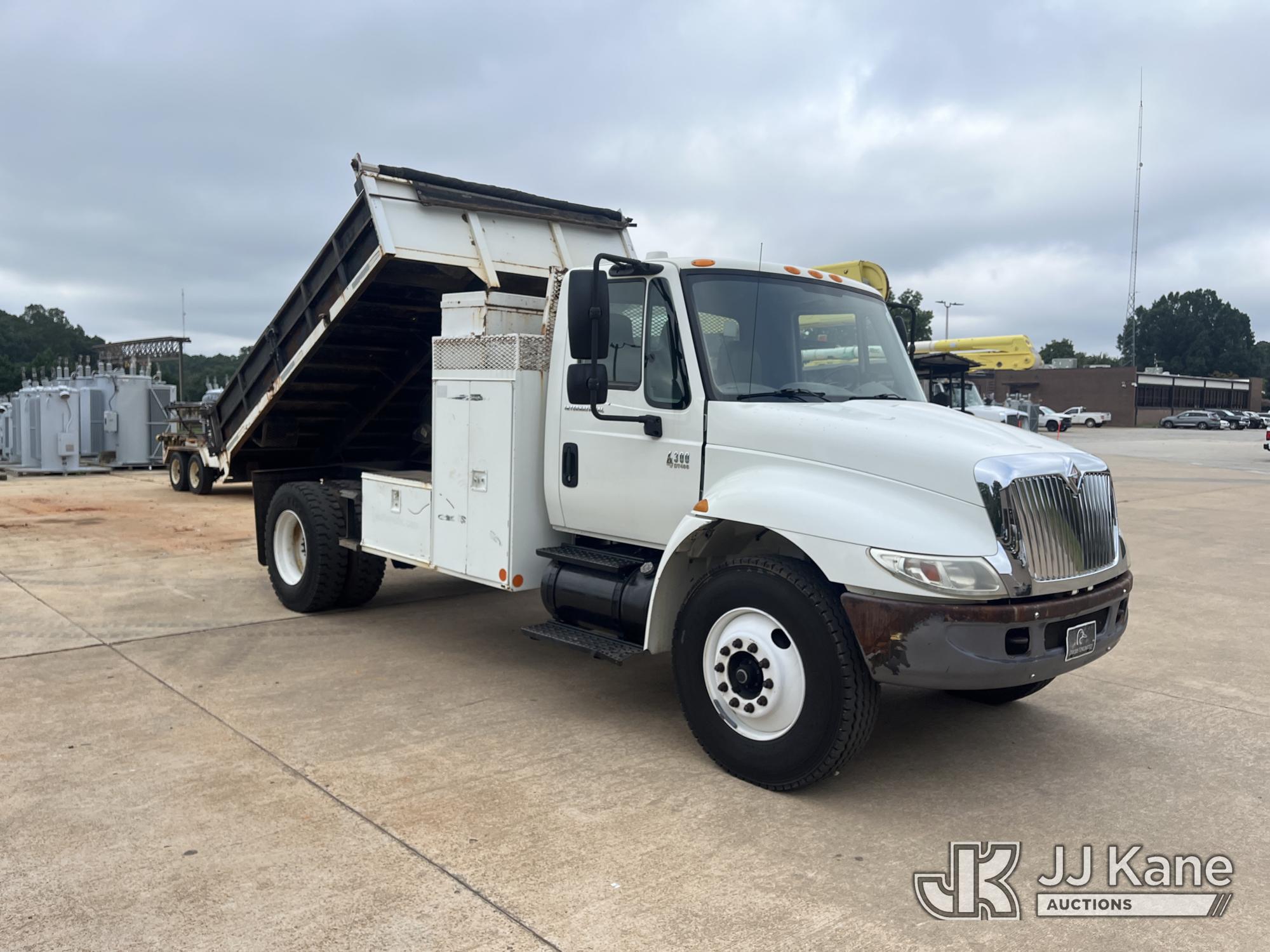 2003 International 4300