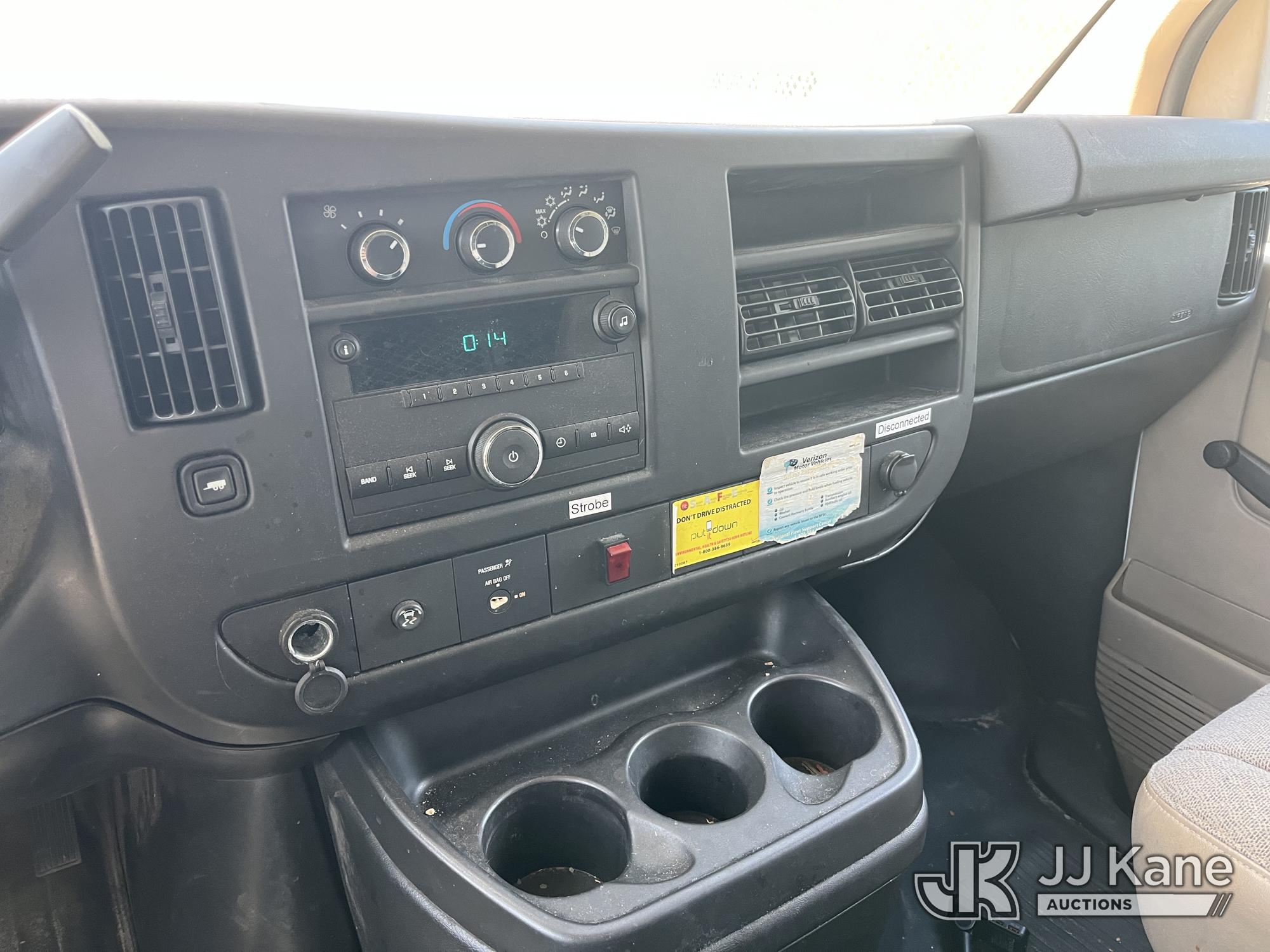 2011 Chevrolet Express G2500