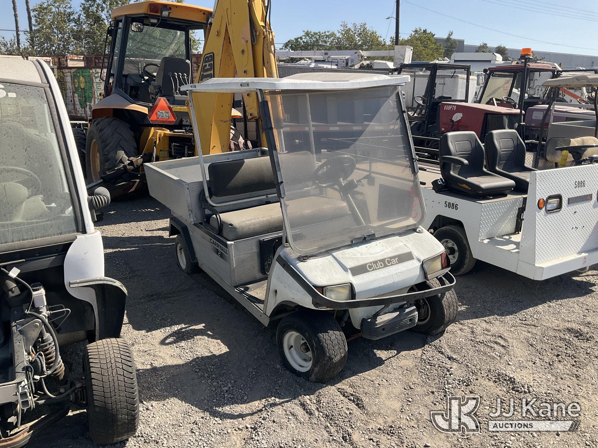 2011 Club Car CARRYALL 2