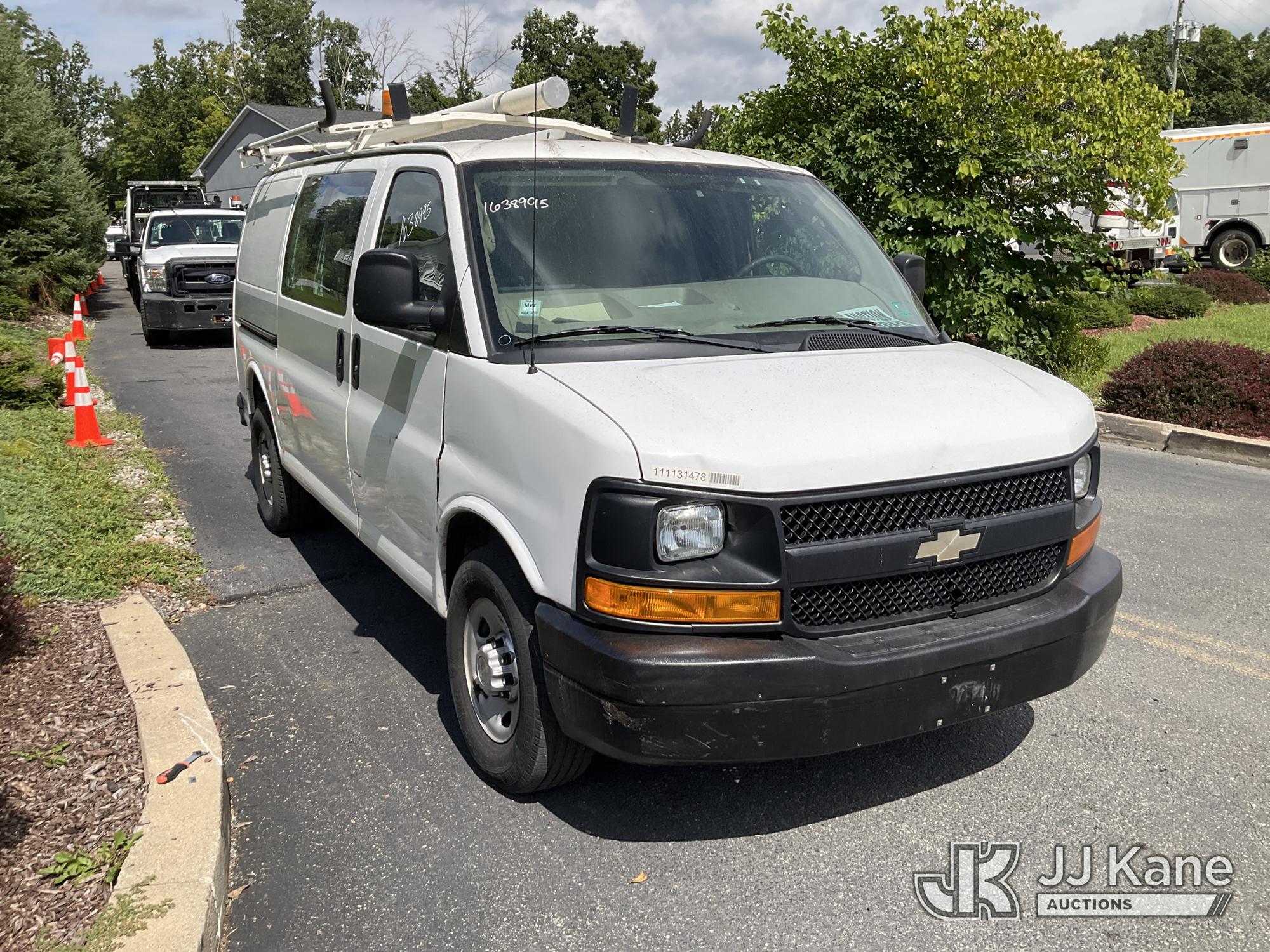 2011 Chevrolet EXPRESS G2500
