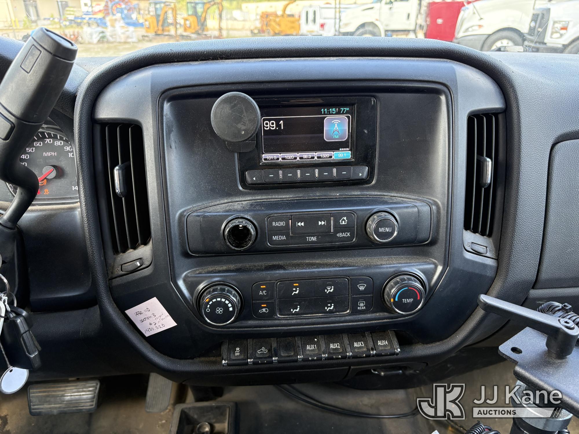 2015 Chevrolet SILVERADO 1500 4X4