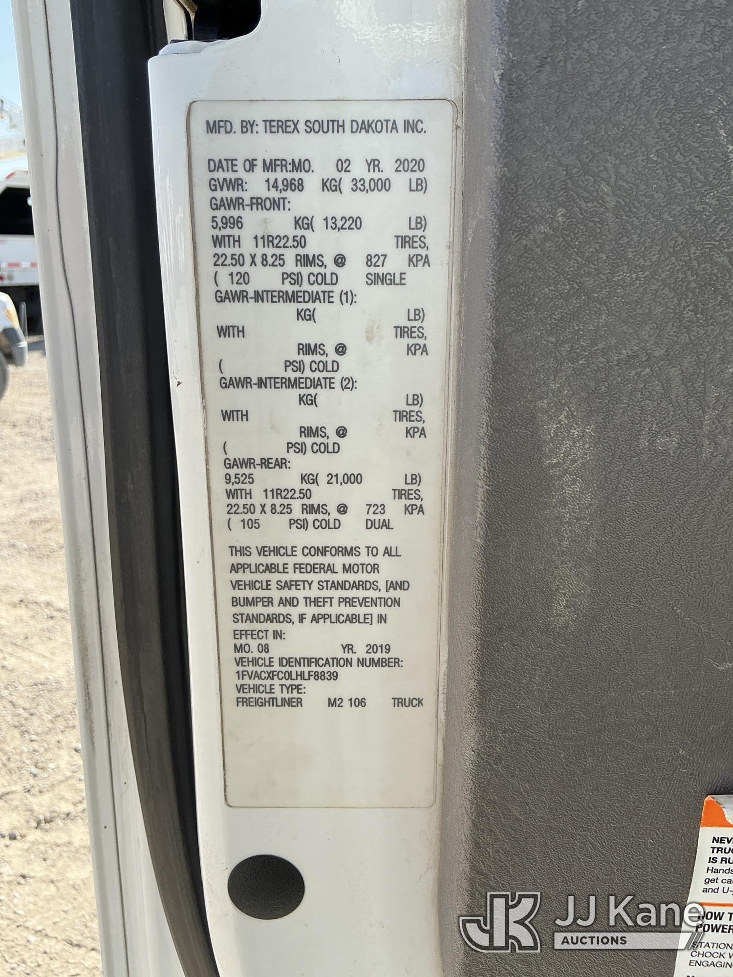 2020 Freightliner M2