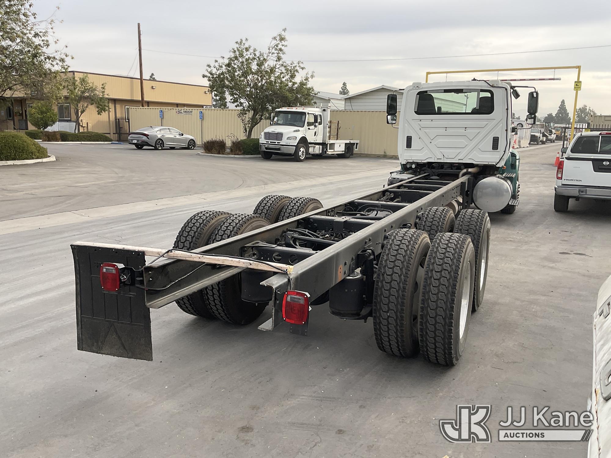 2012 International 8600