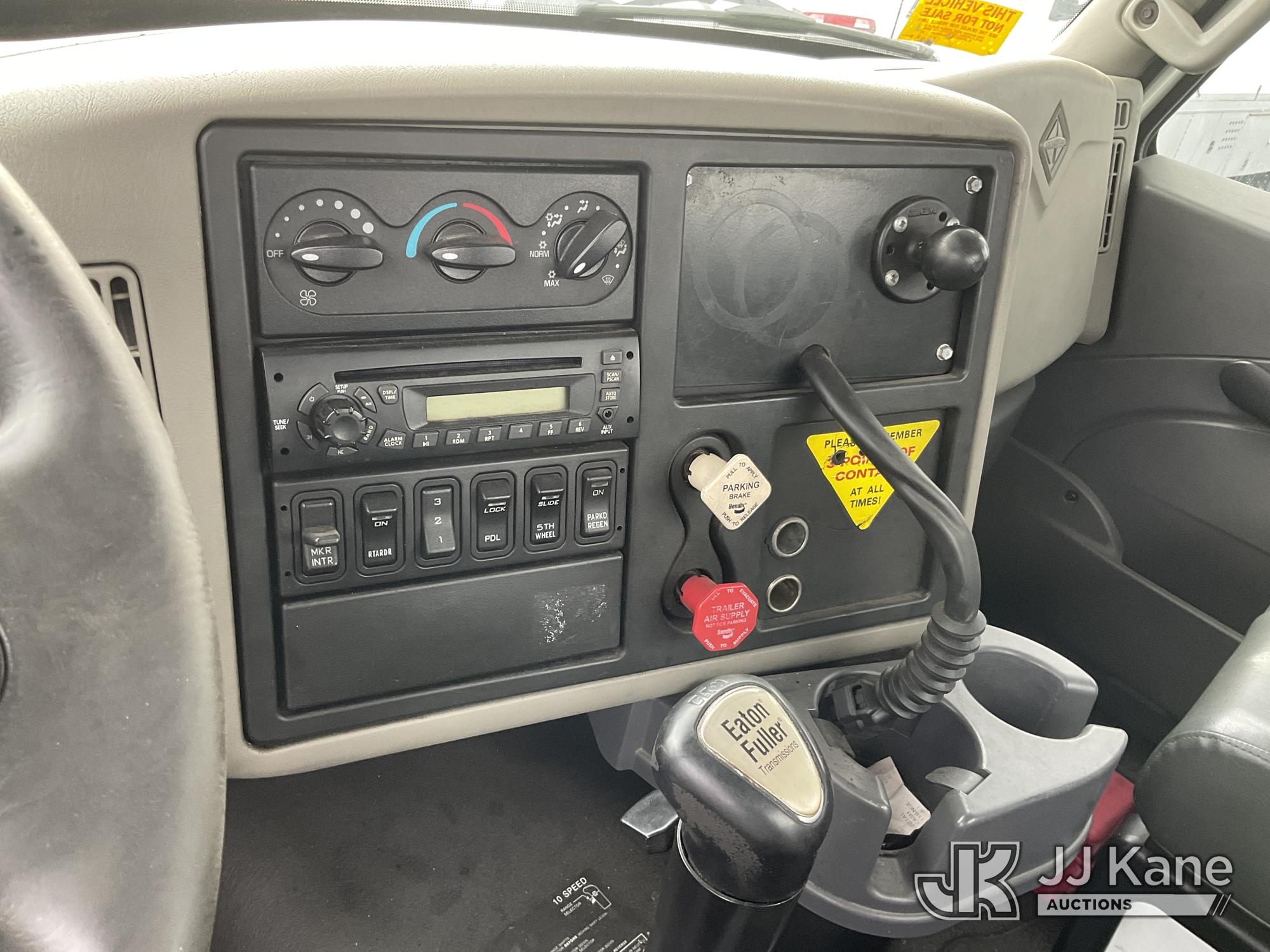 2012 International 8600
