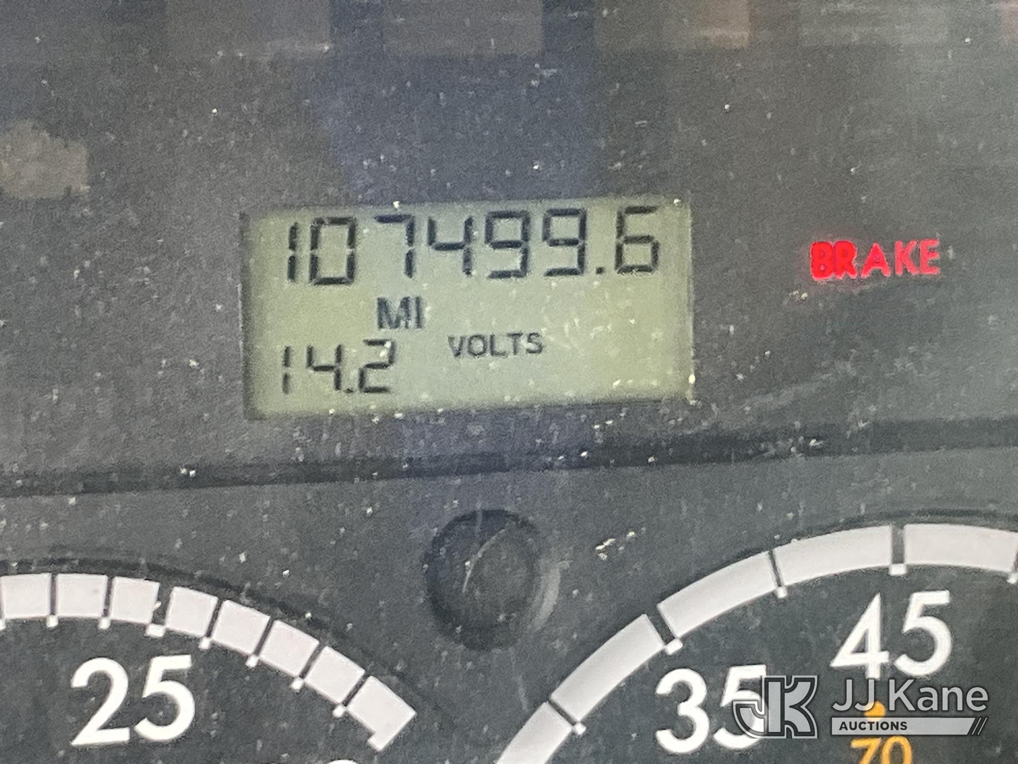 2014 Freightliner M2 106