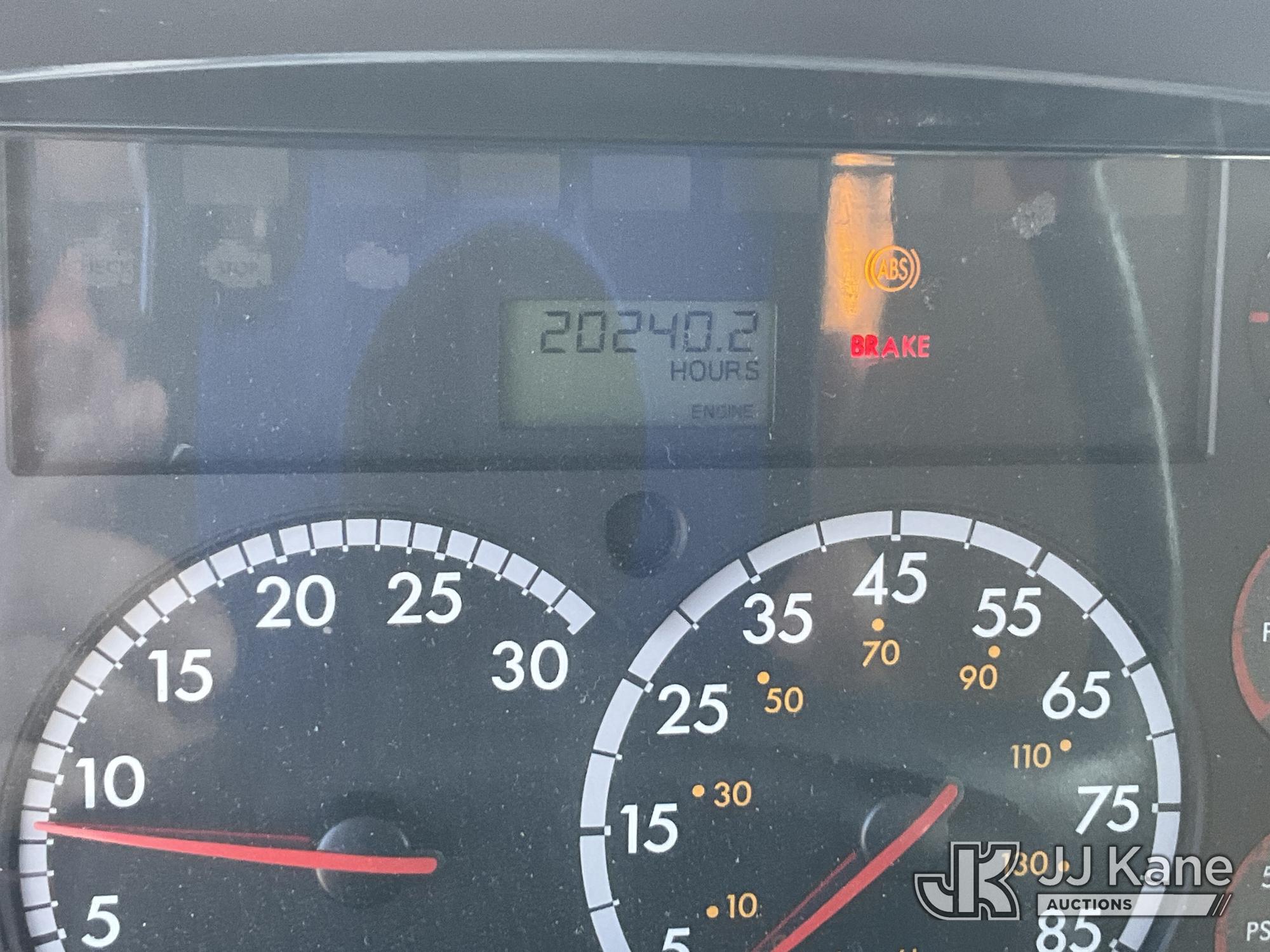2015 Freightliner M2 106 MEDIUM DUTY