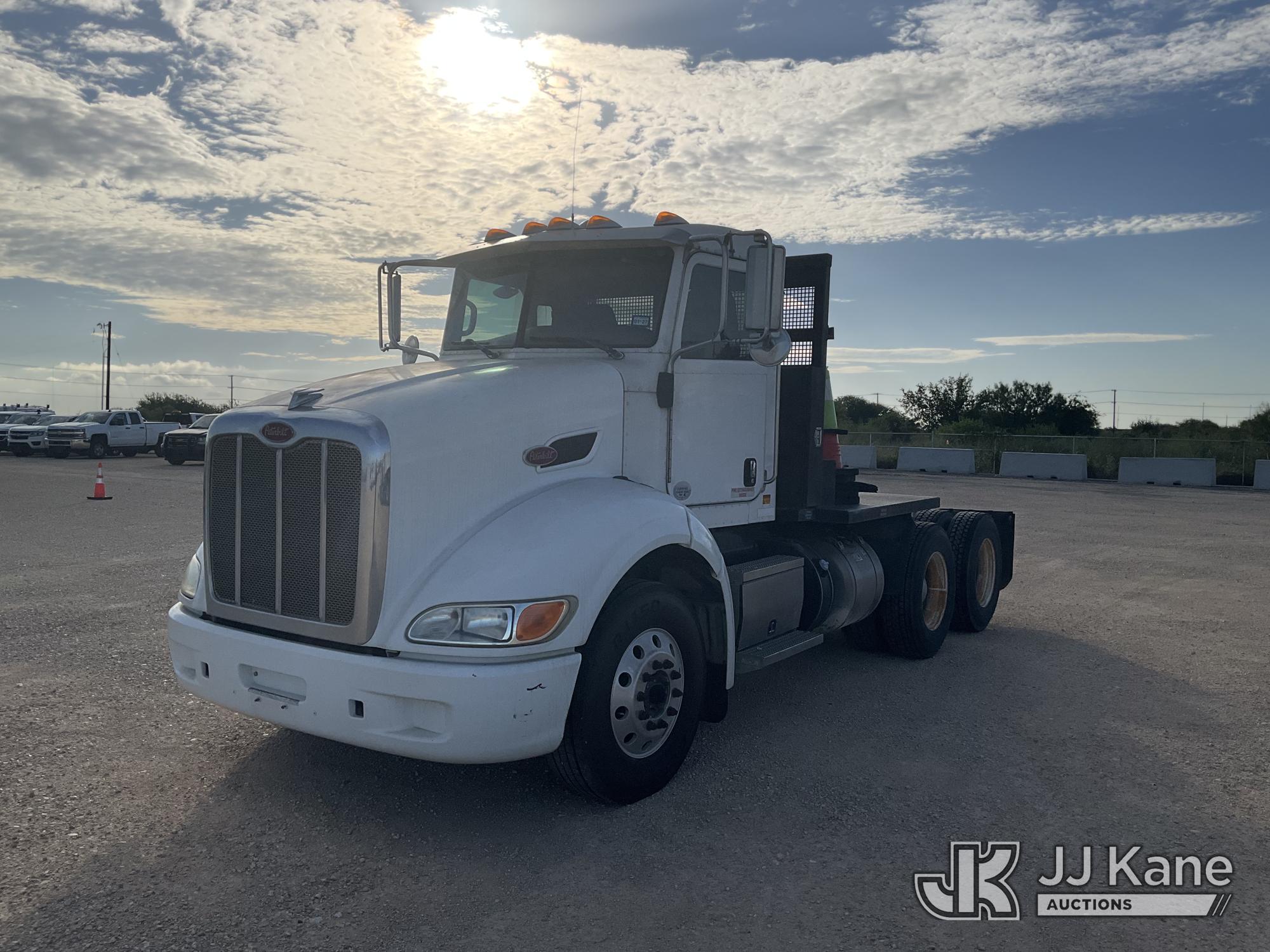 2012 Peterbilt 384