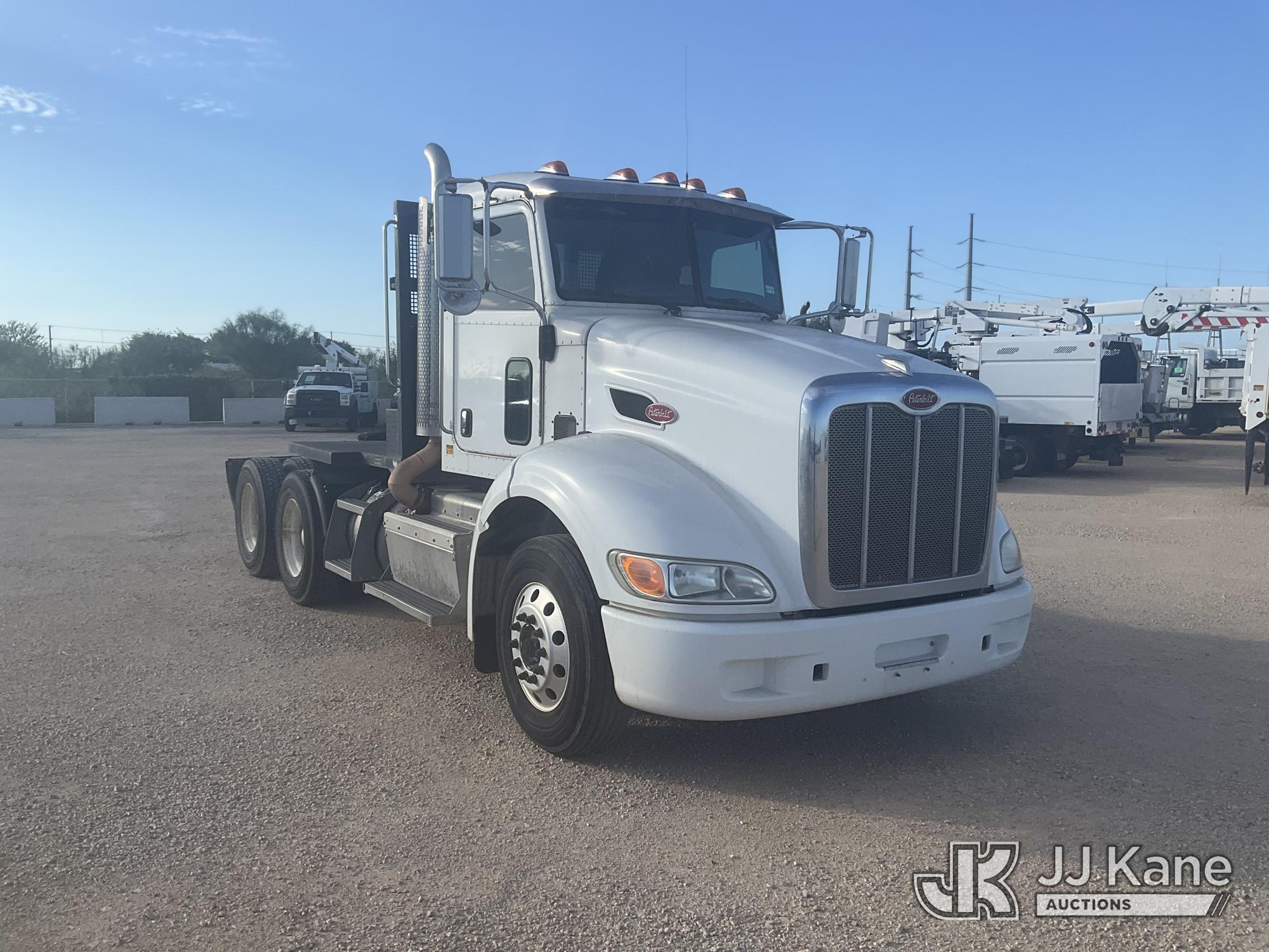 2012 Peterbilt 384