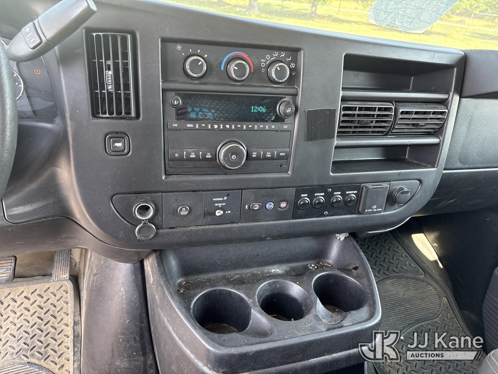 2015 Chevrolet Express G2500