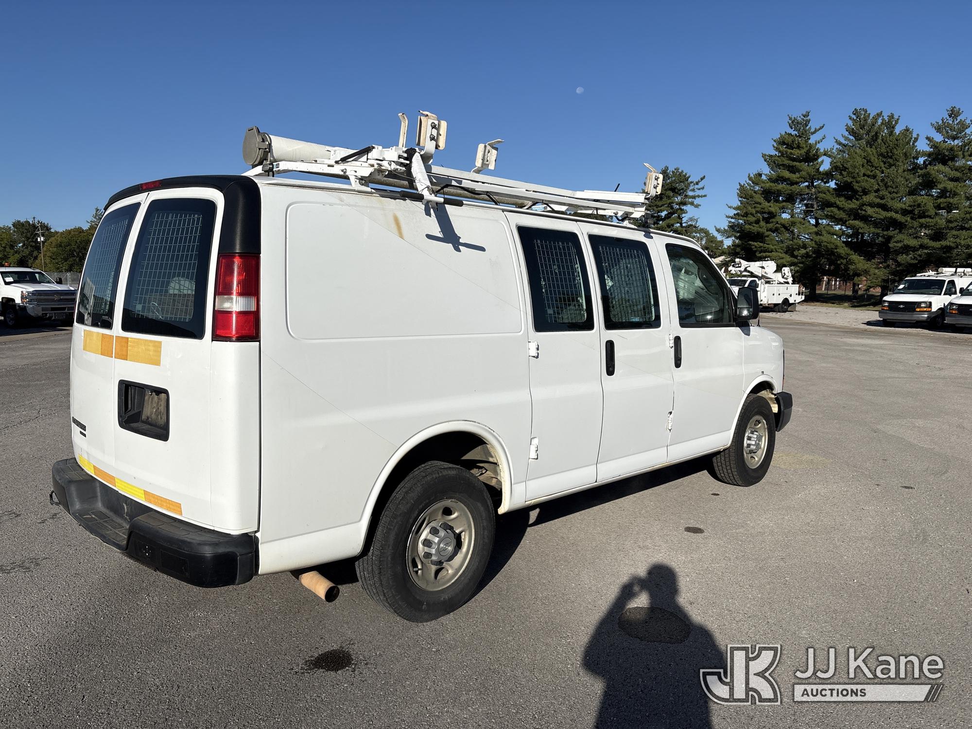 2016 Chevrolet Express G2500